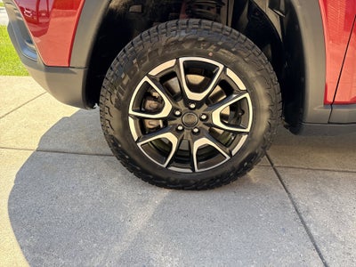 2025 Jeep Compass Trailhawk