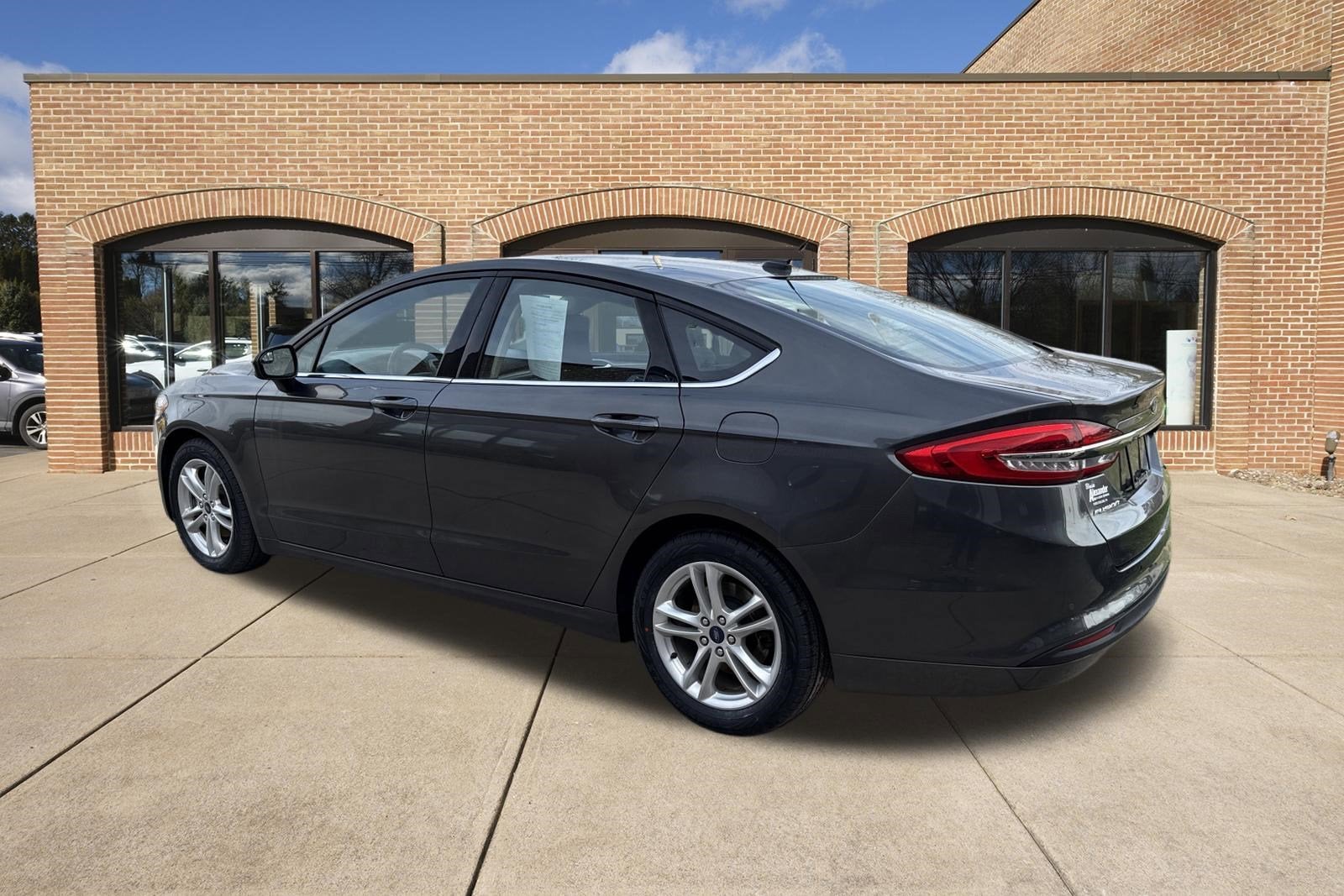 2018 Ford Fusion SE