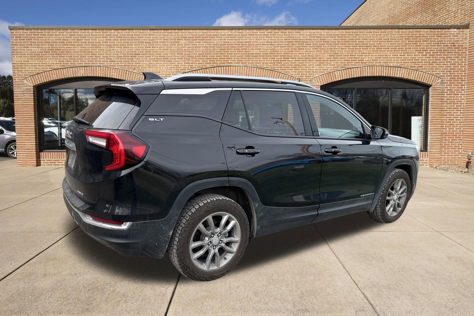 2024 GMC Terrain SLT