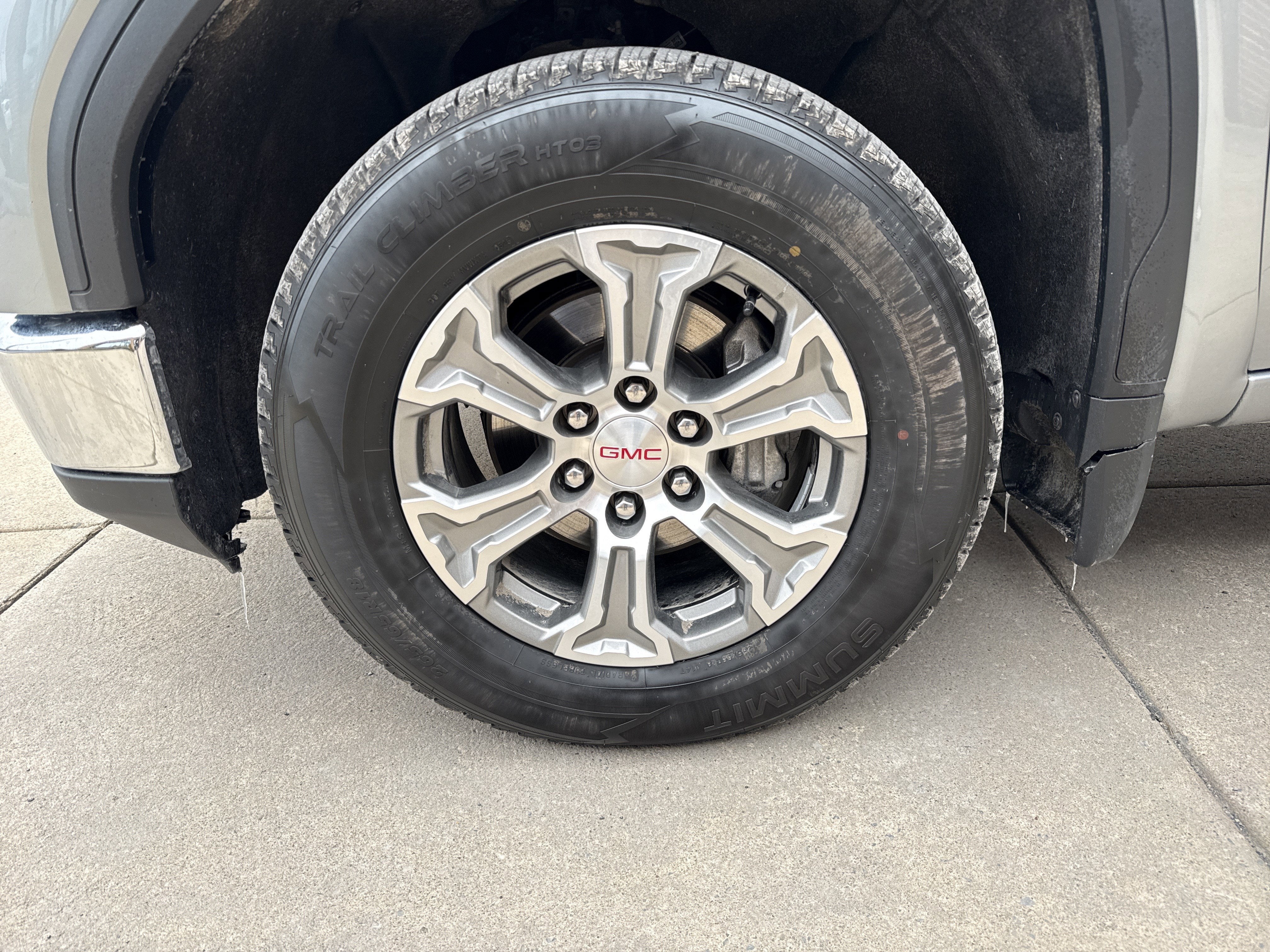 2025 GMC Sierra 1500 SLT