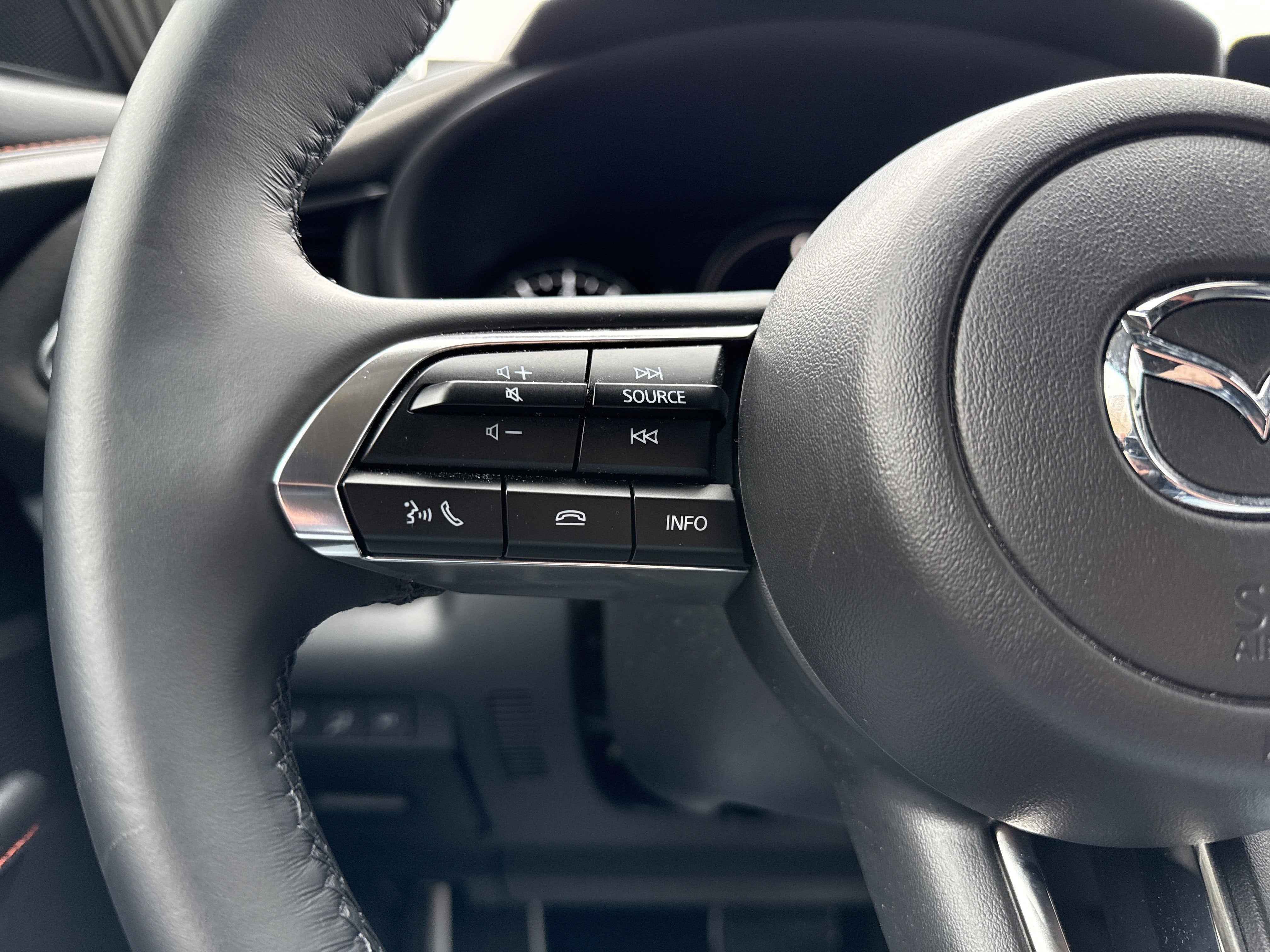 2025 Mazda Mazda CX-30 2.5 Carbon Turbo