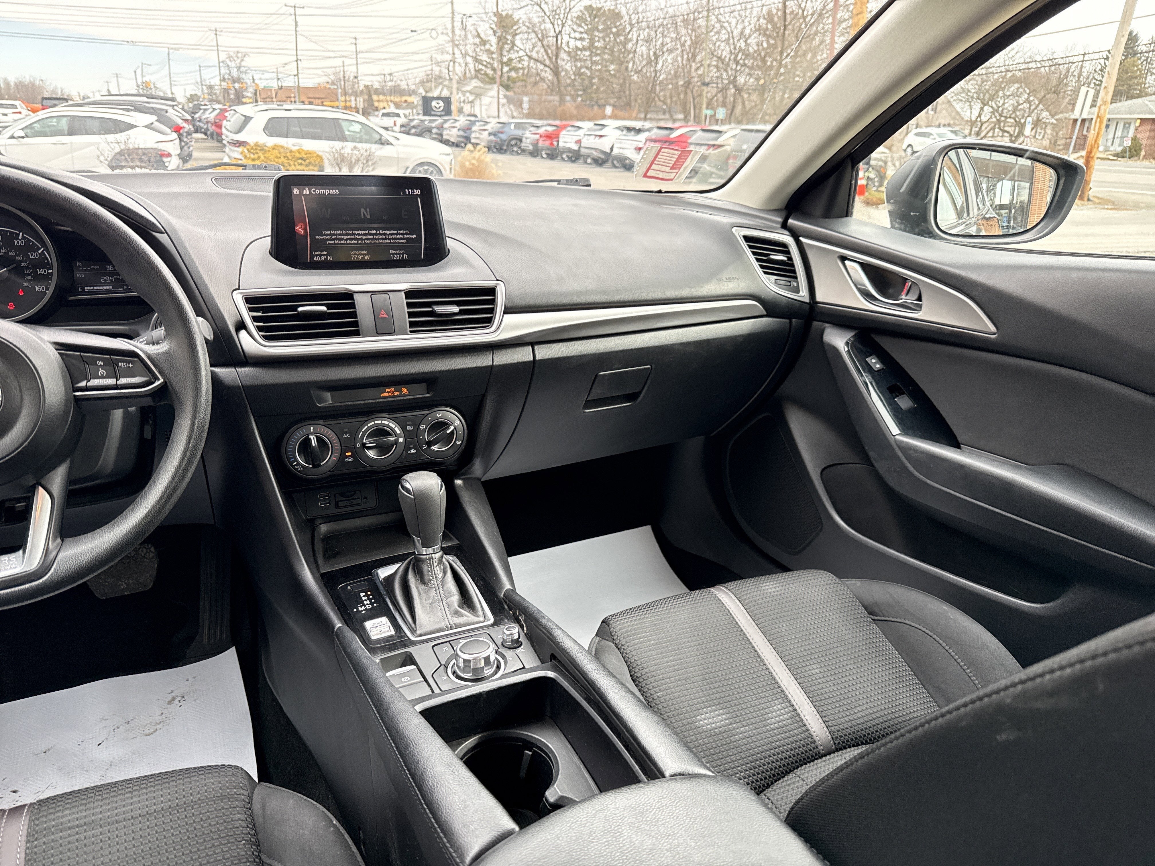 2018 Mazda Mazda3 4-Door Sport