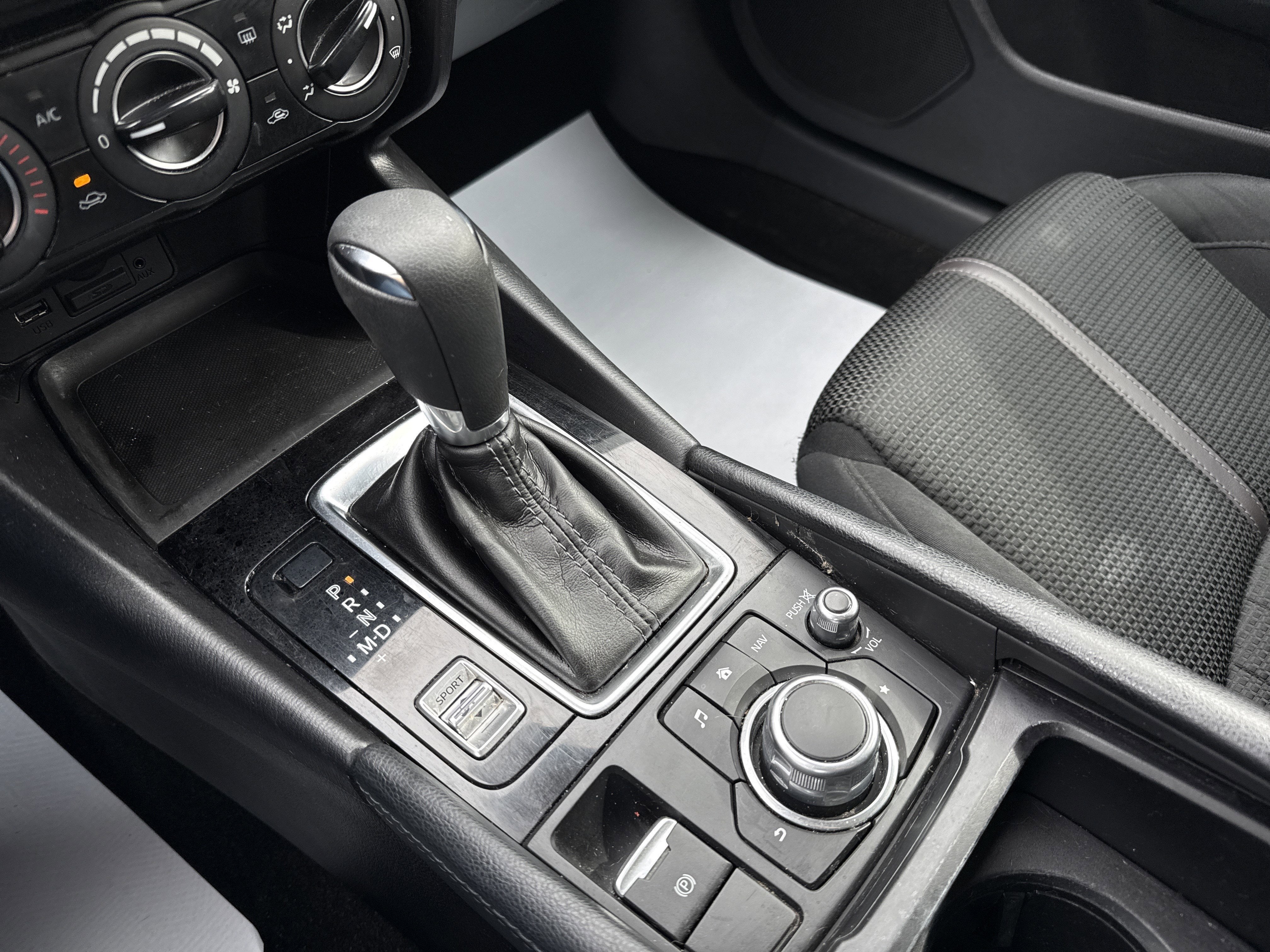 2018 Mazda Mazda3 4-Door Sport