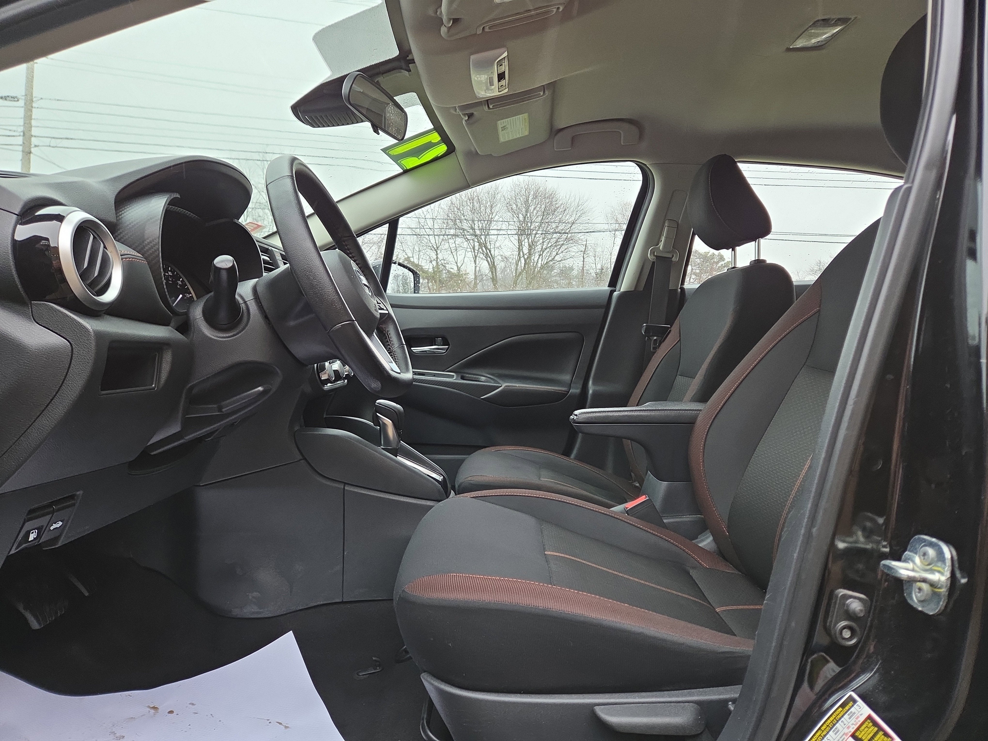 2021 Nissan Versa SR