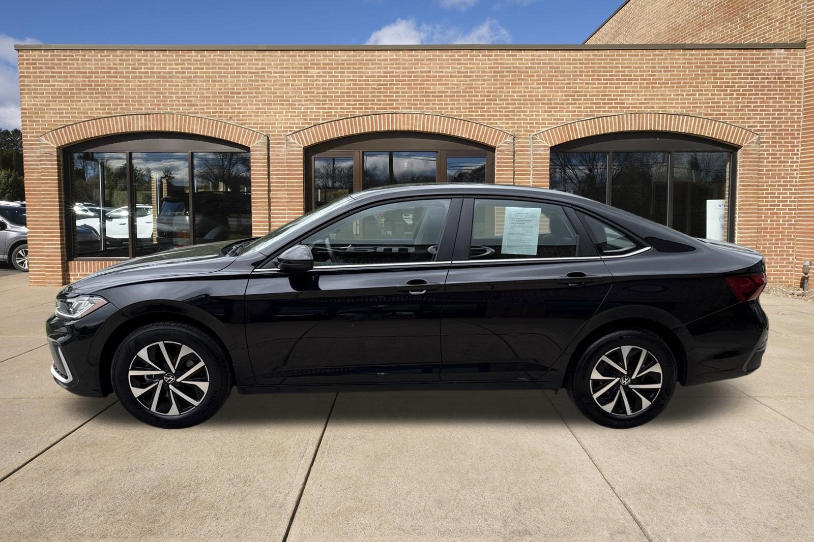 2025 Volkswagen Jetta S