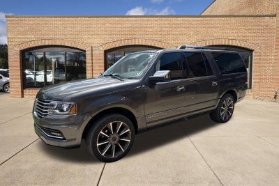 2017 Lincoln Navigator L Reserve