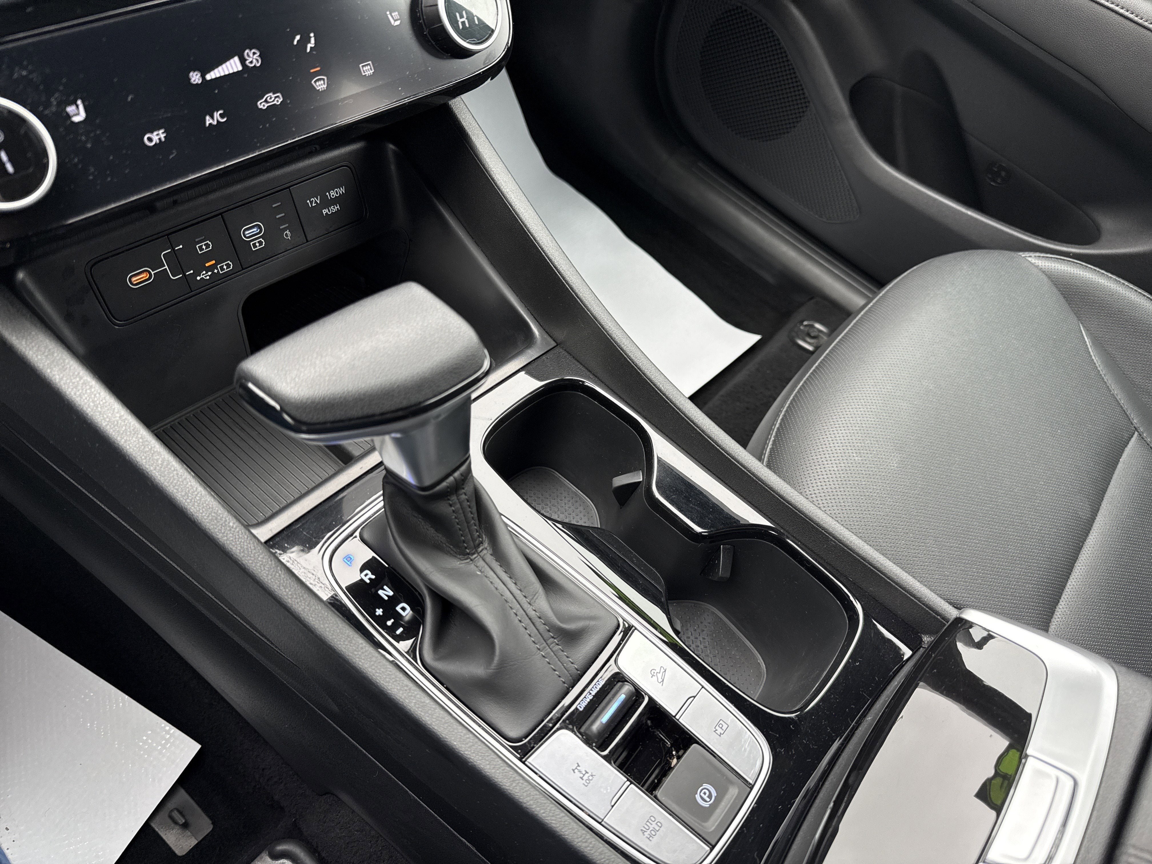 2025 Hyundai Santa Cruz SEL Activity