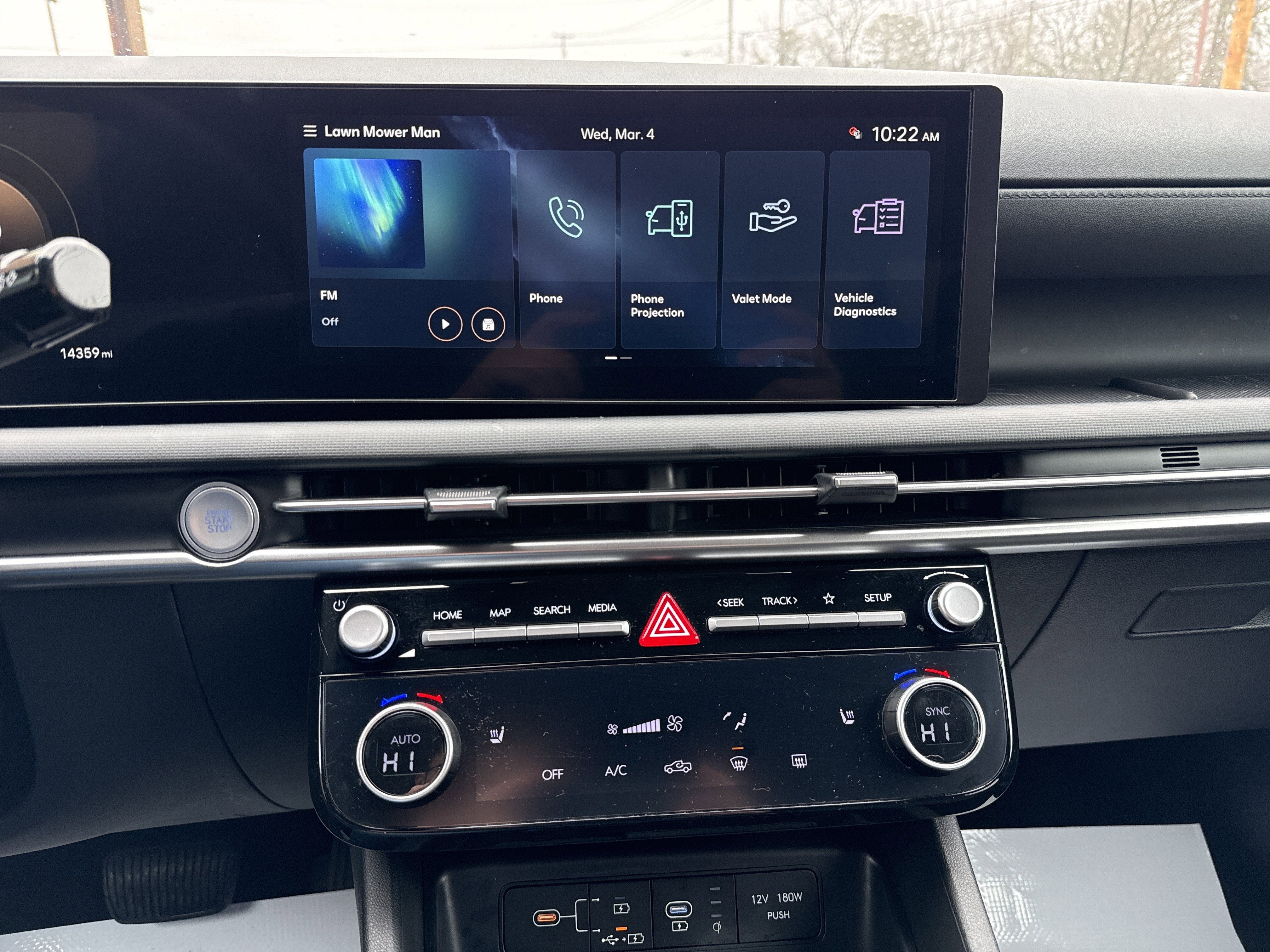 2025 Hyundai Santa Cruz SEL Activity