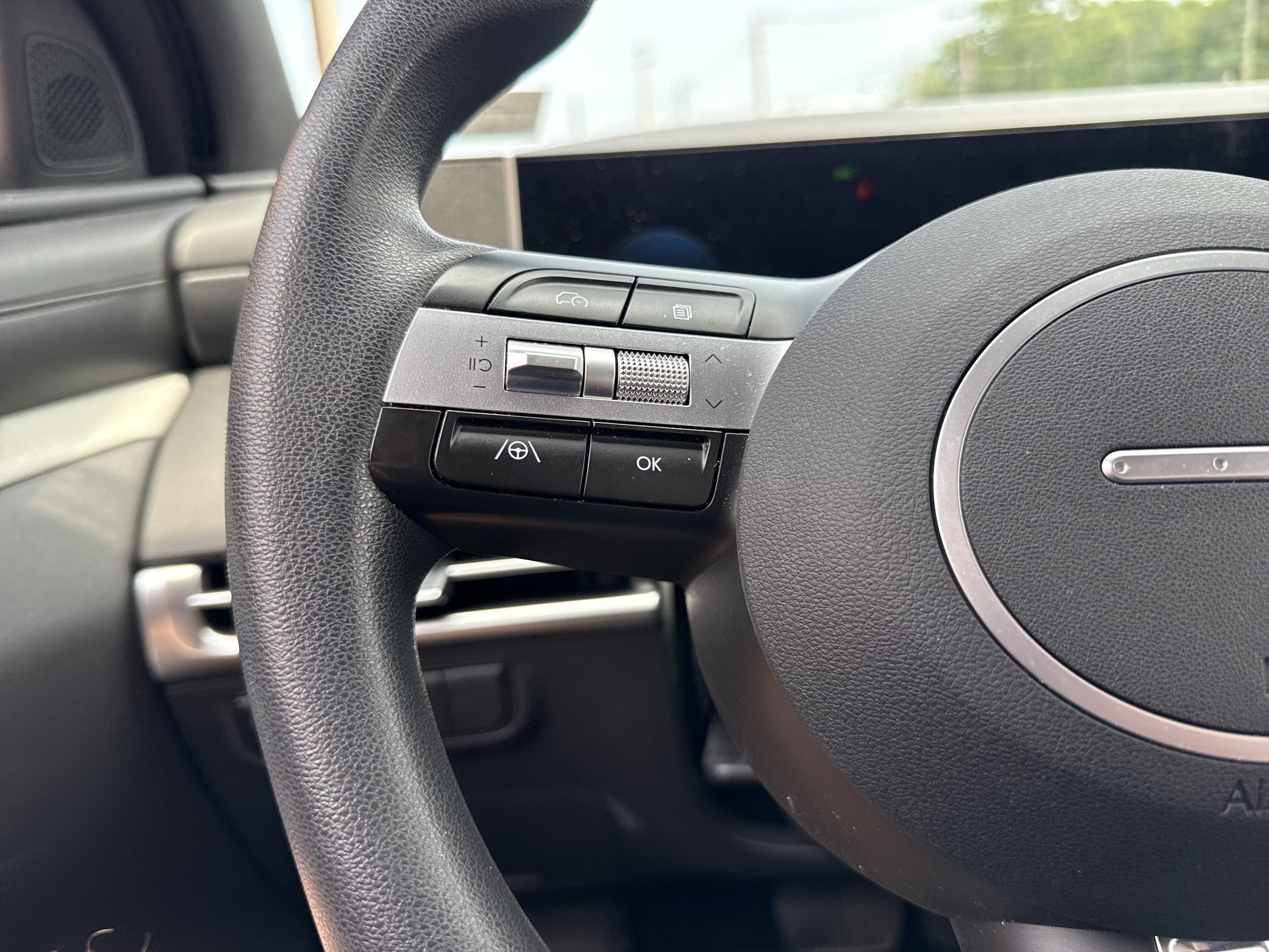 2025 Hyundai Santa Cruz SEL Activity