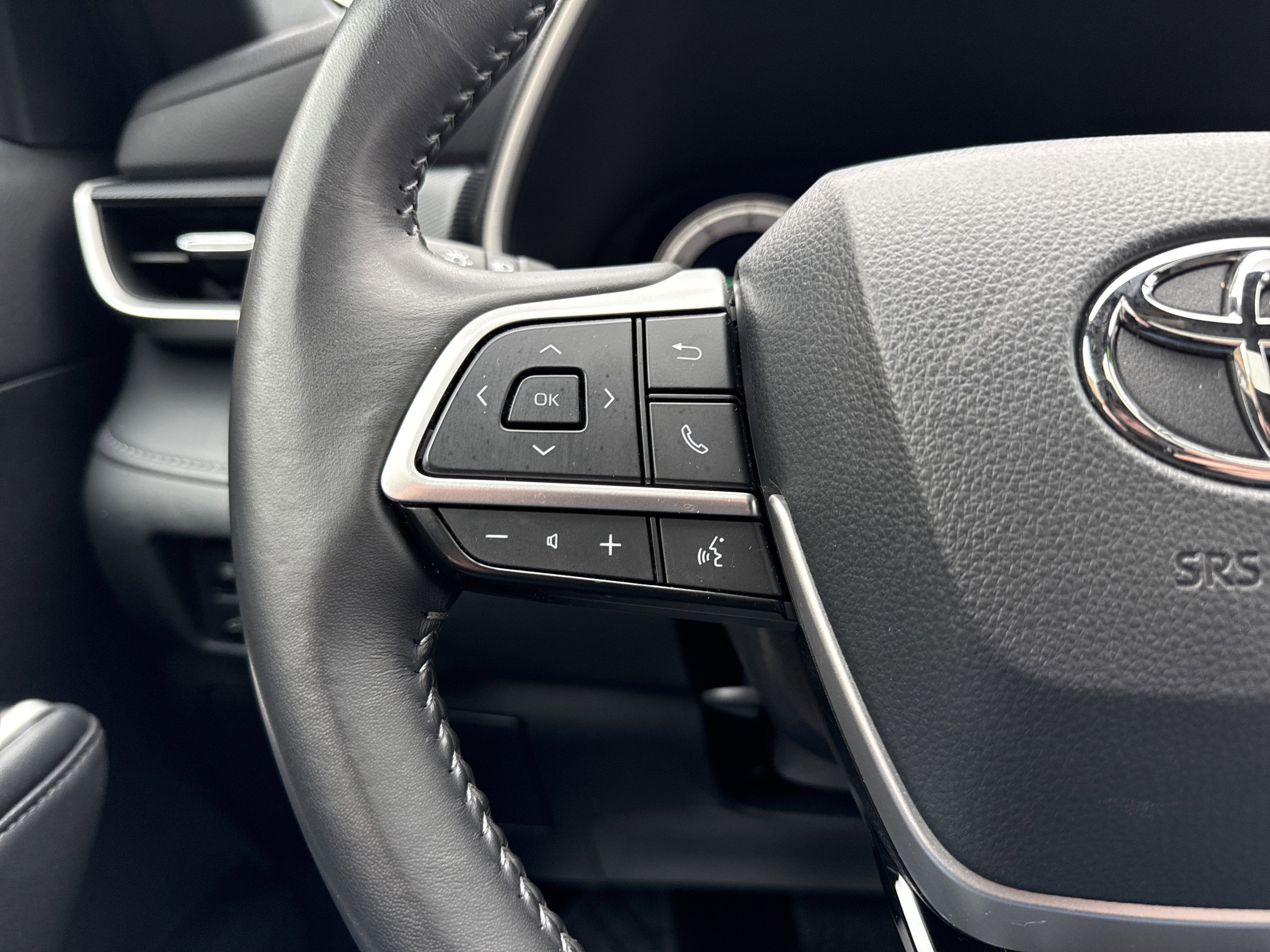 2025 Toyota Highlander XSE