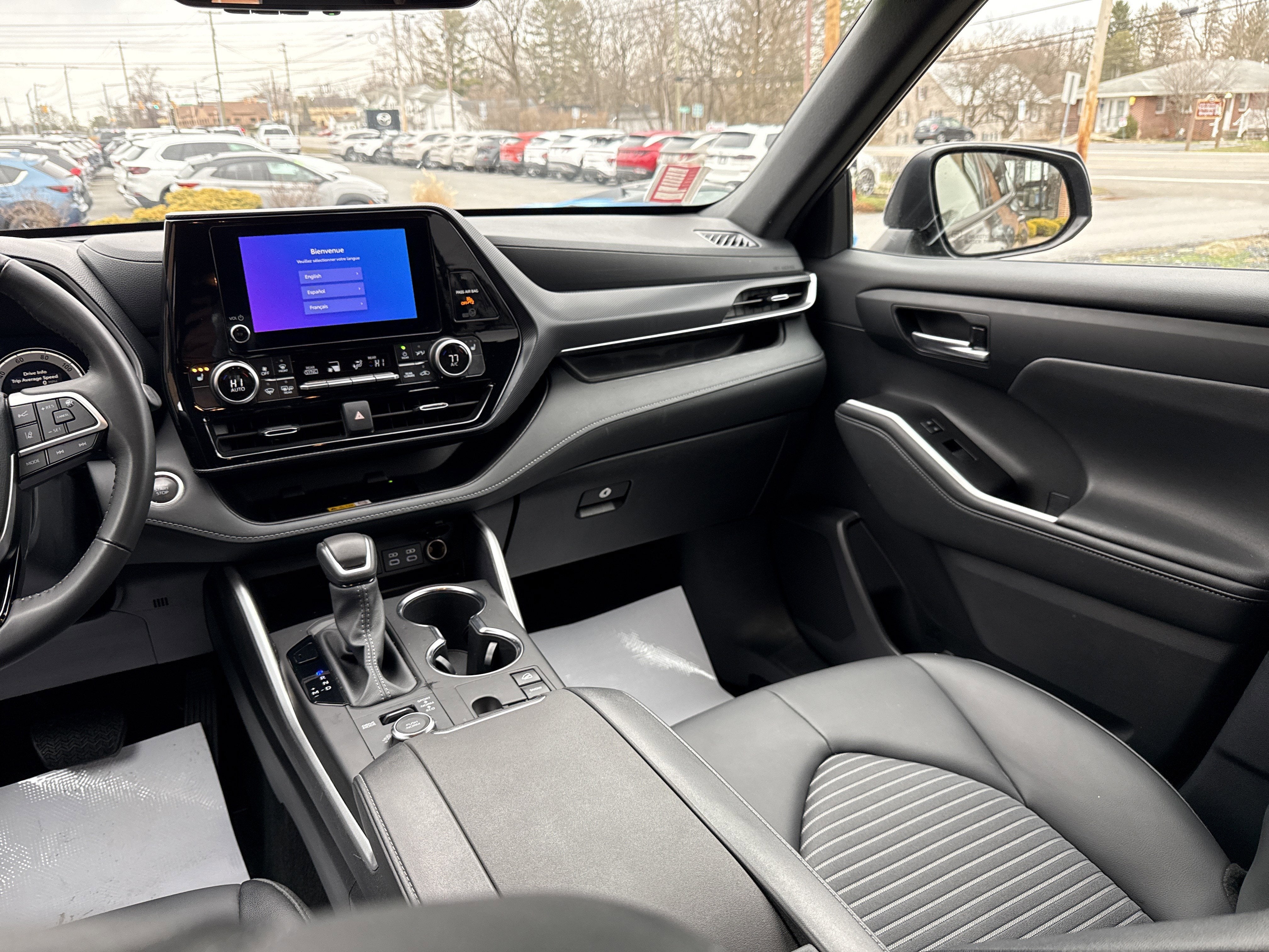 2025 Toyota Highlander XSE