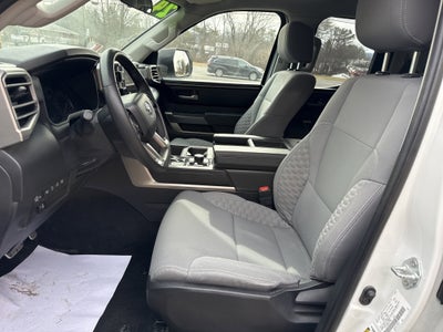 2024 Toyota Tundra 4WD SR5