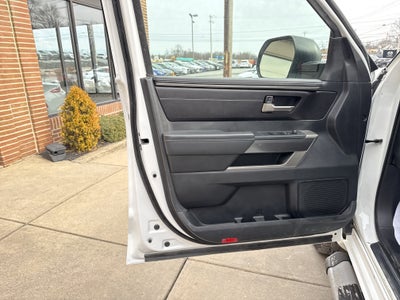 2024 Toyota Tundra 4WD SR5