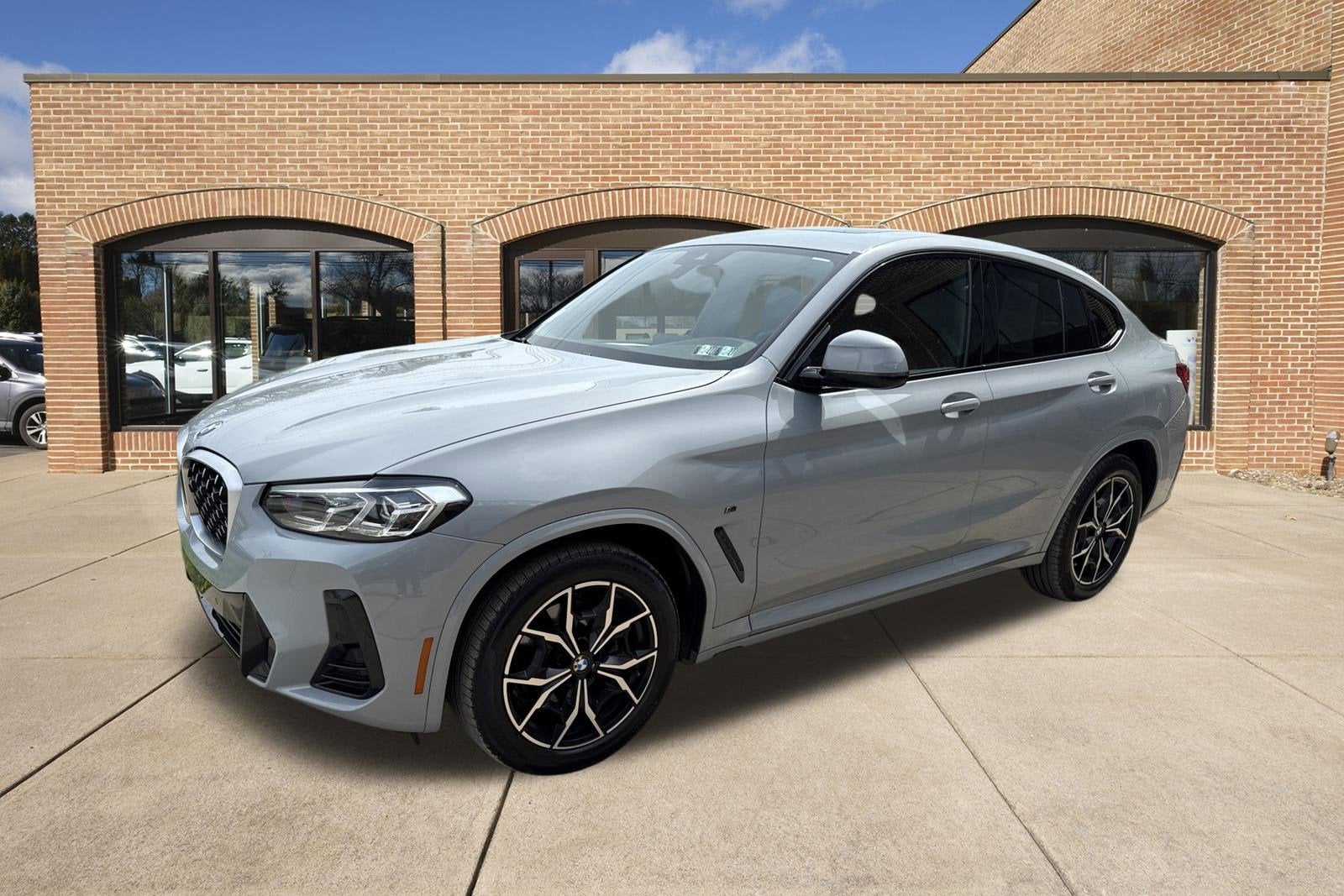 2022 BMW X4 xDrive30i