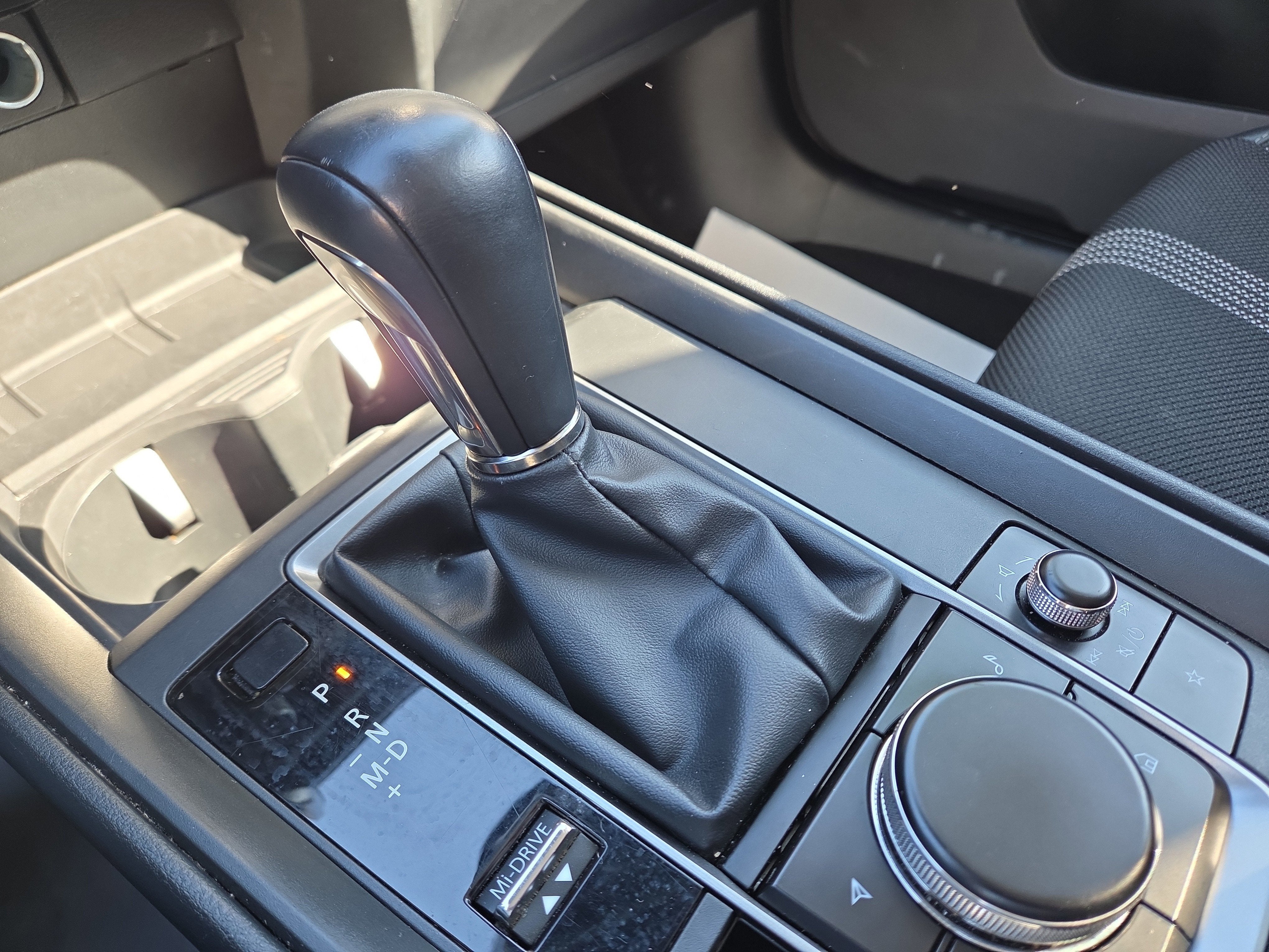 2025 Mazda Mazda CX-50 2.5 S Preferred Package