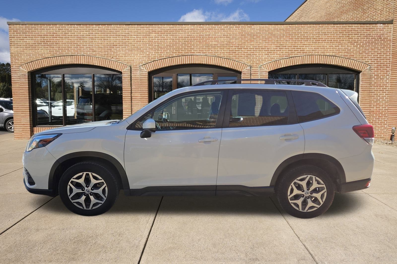 2022 Subaru Forester Premium