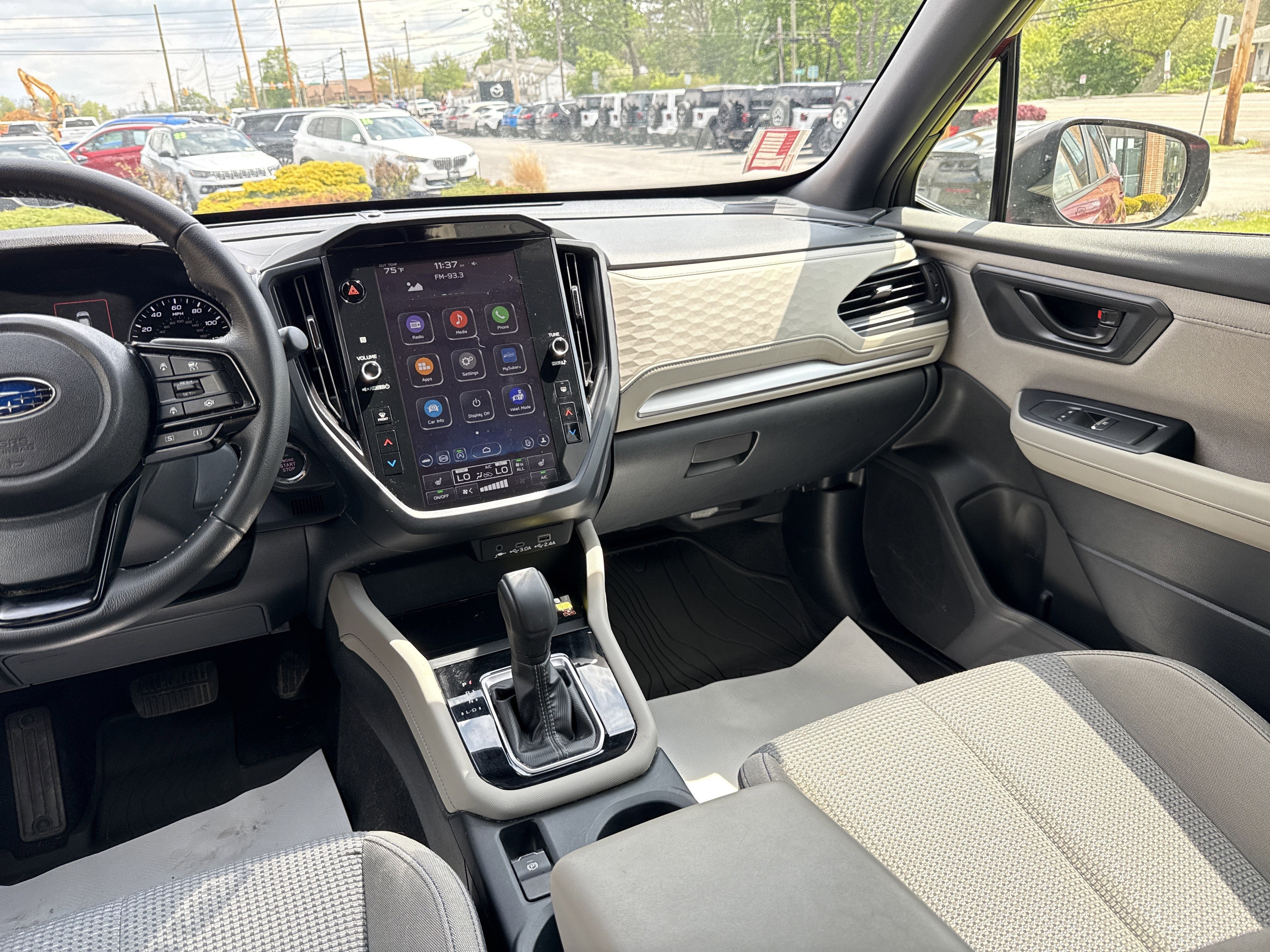 2025 Subaru Forester Premium