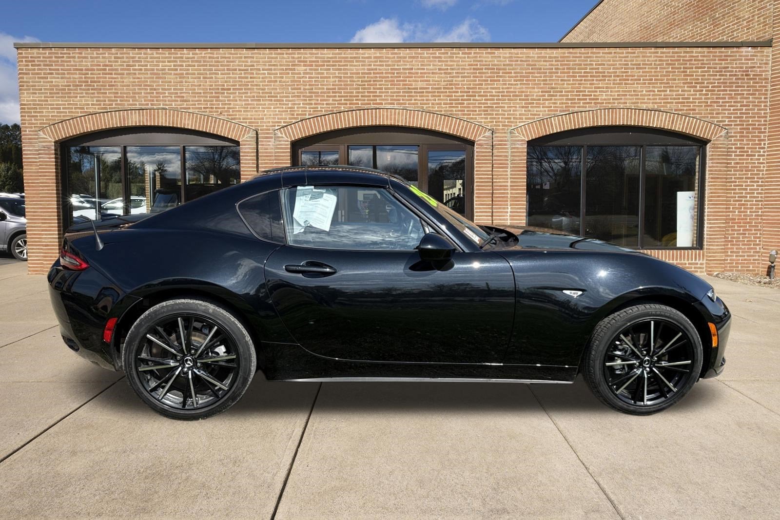 2025 Mazda Mazda MX-5 Miata RF Grand Touring