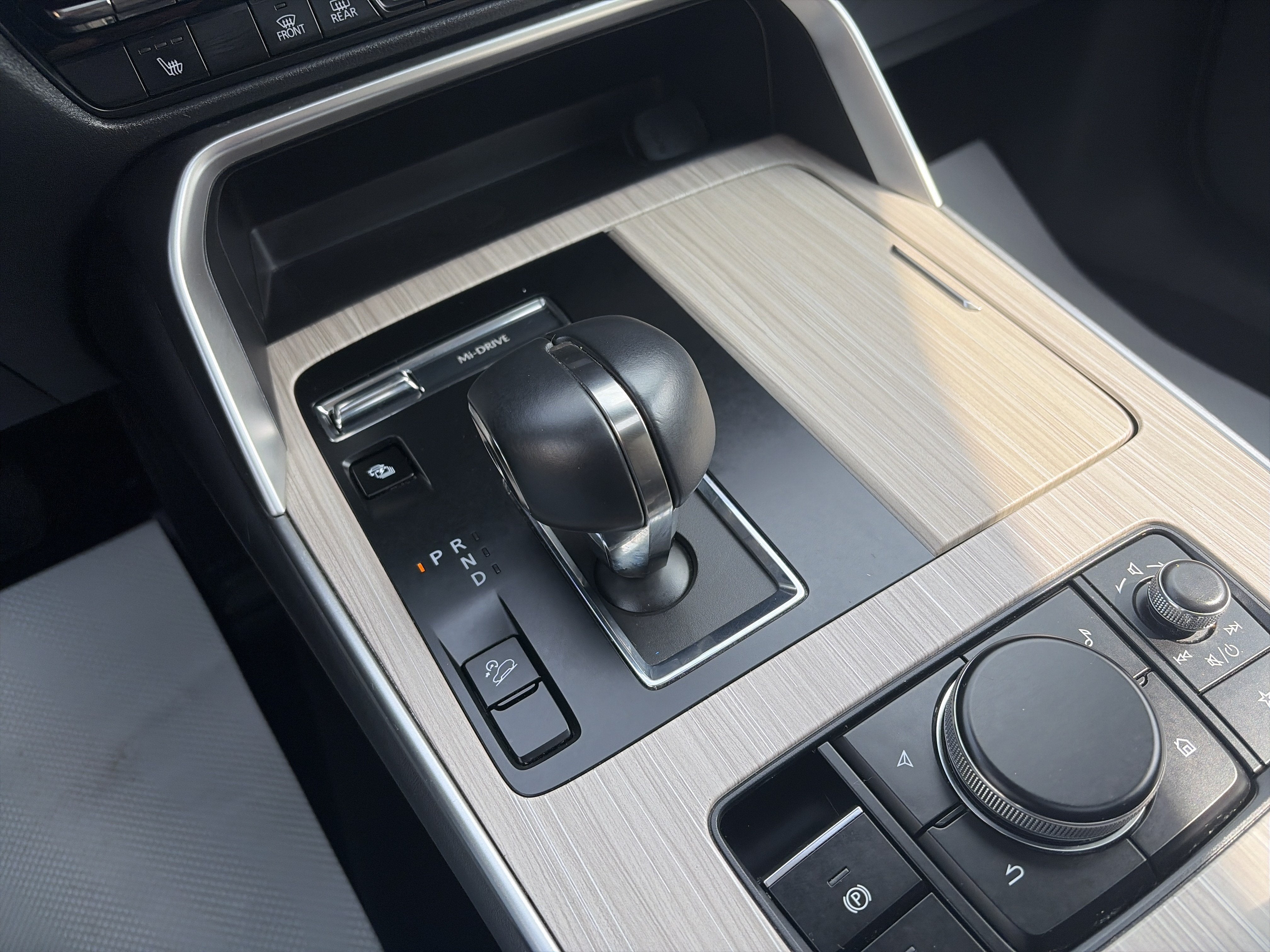 2025 Mazda Mazda CX-90 PHEV Preferred Package