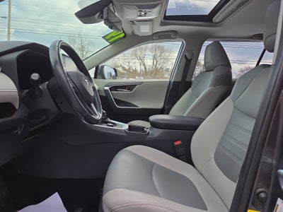 2019 Toyota RAV4 Limited