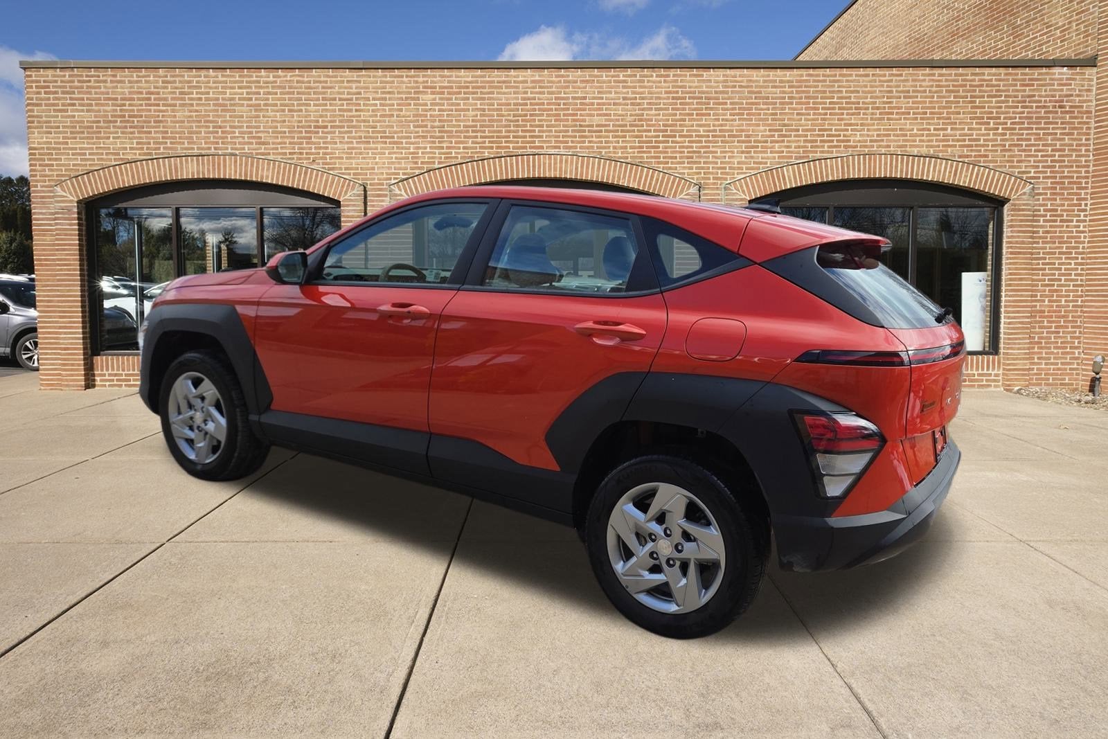 2025 Hyundai Kona SE