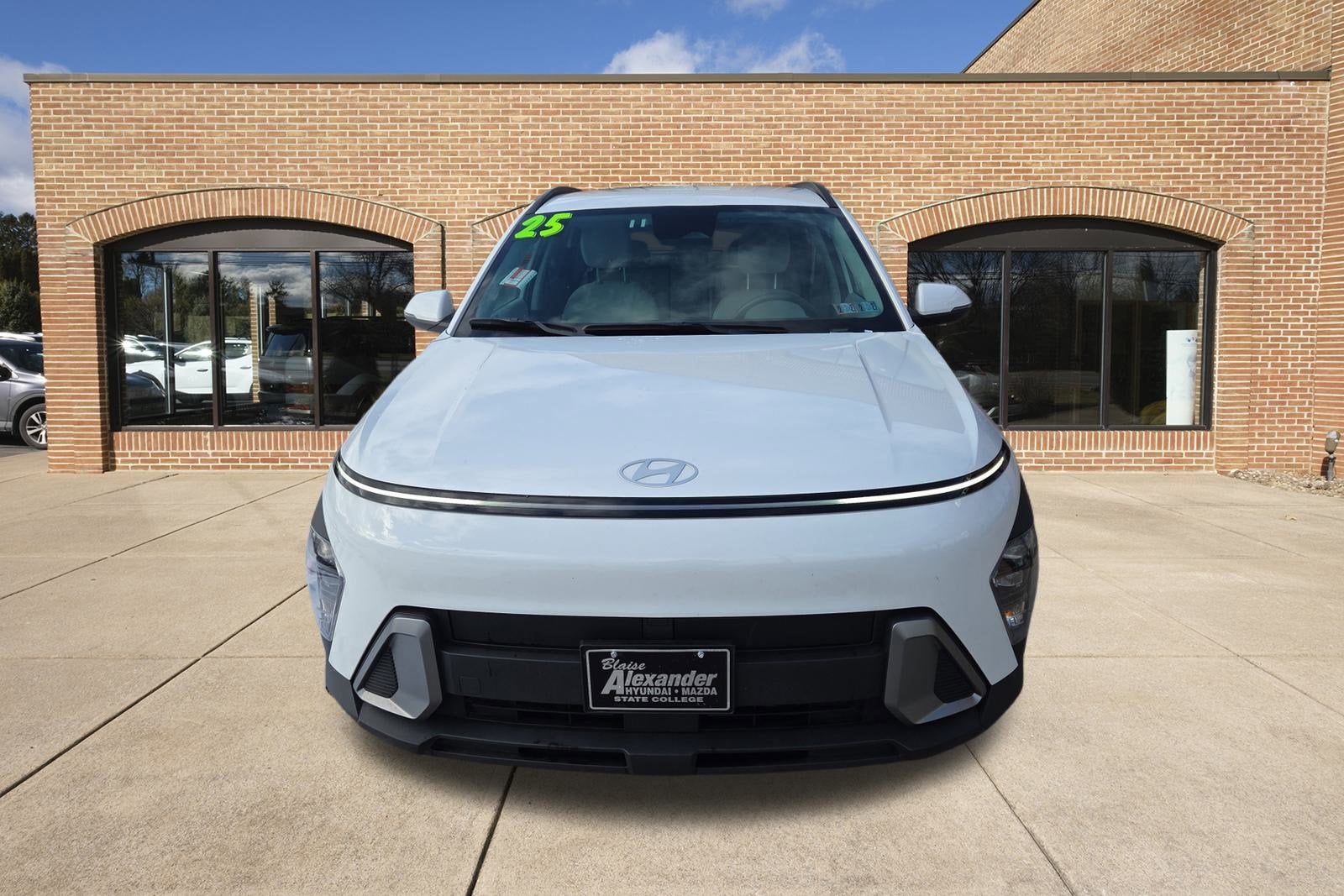 2025 Hyundai Kona SEL