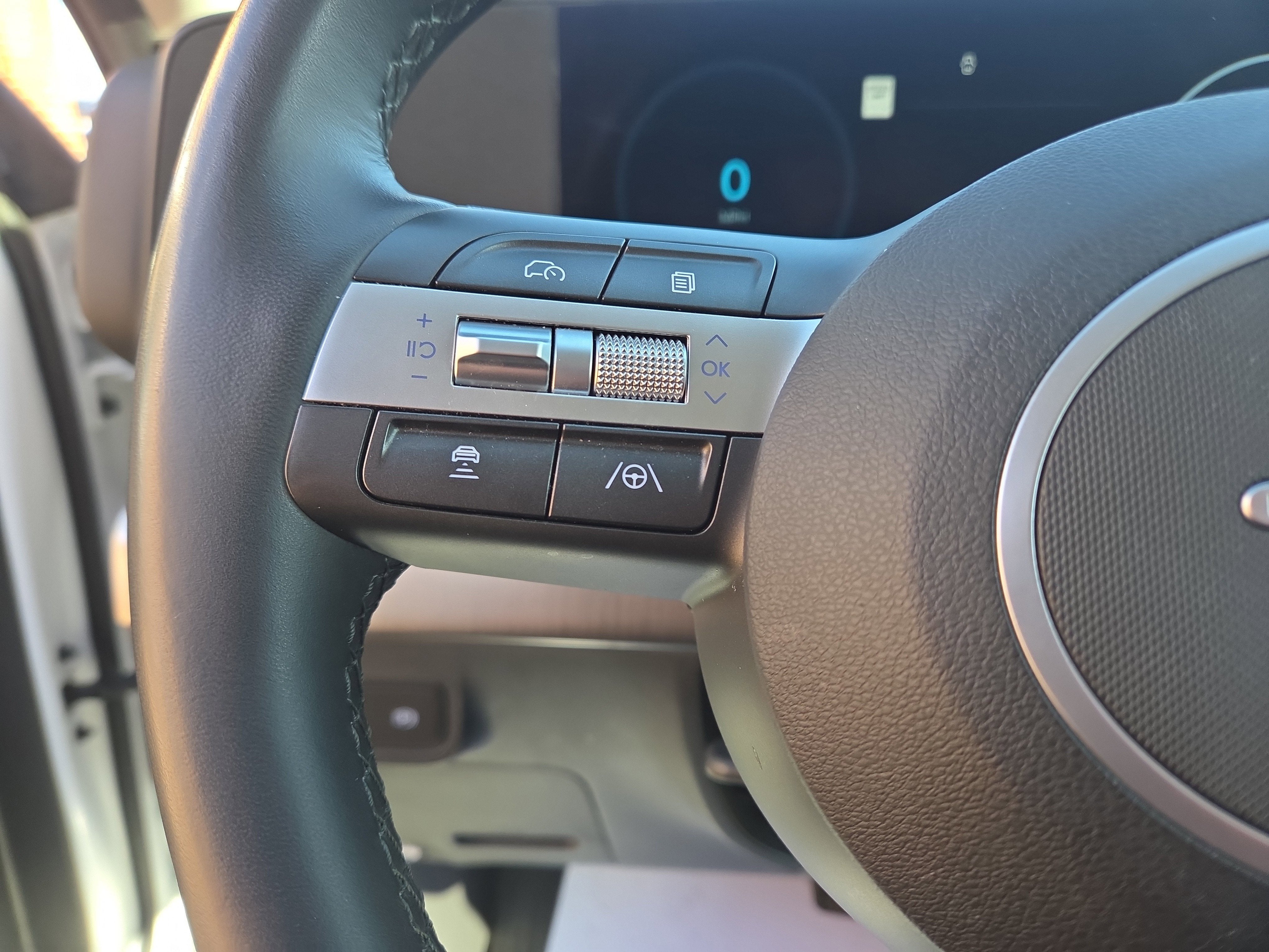 2024 Hyundai Kona Electric SEL