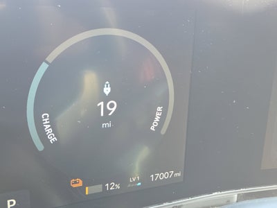 2024 Hyundai Kona Electric SEL