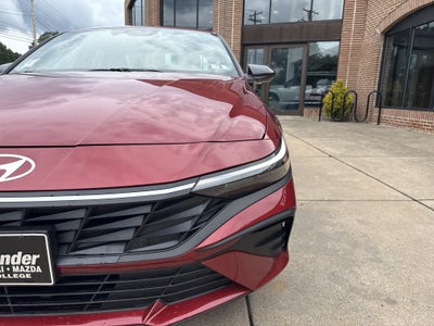 2025 Hyundai Elantra SEL Sport