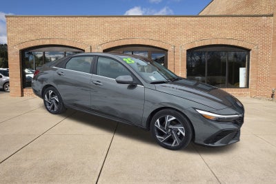 2025 Hyundai Elantra Hybrid Limited