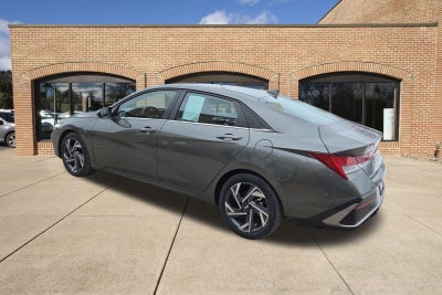 2025 Hyundai Elantra Hybrid Limited