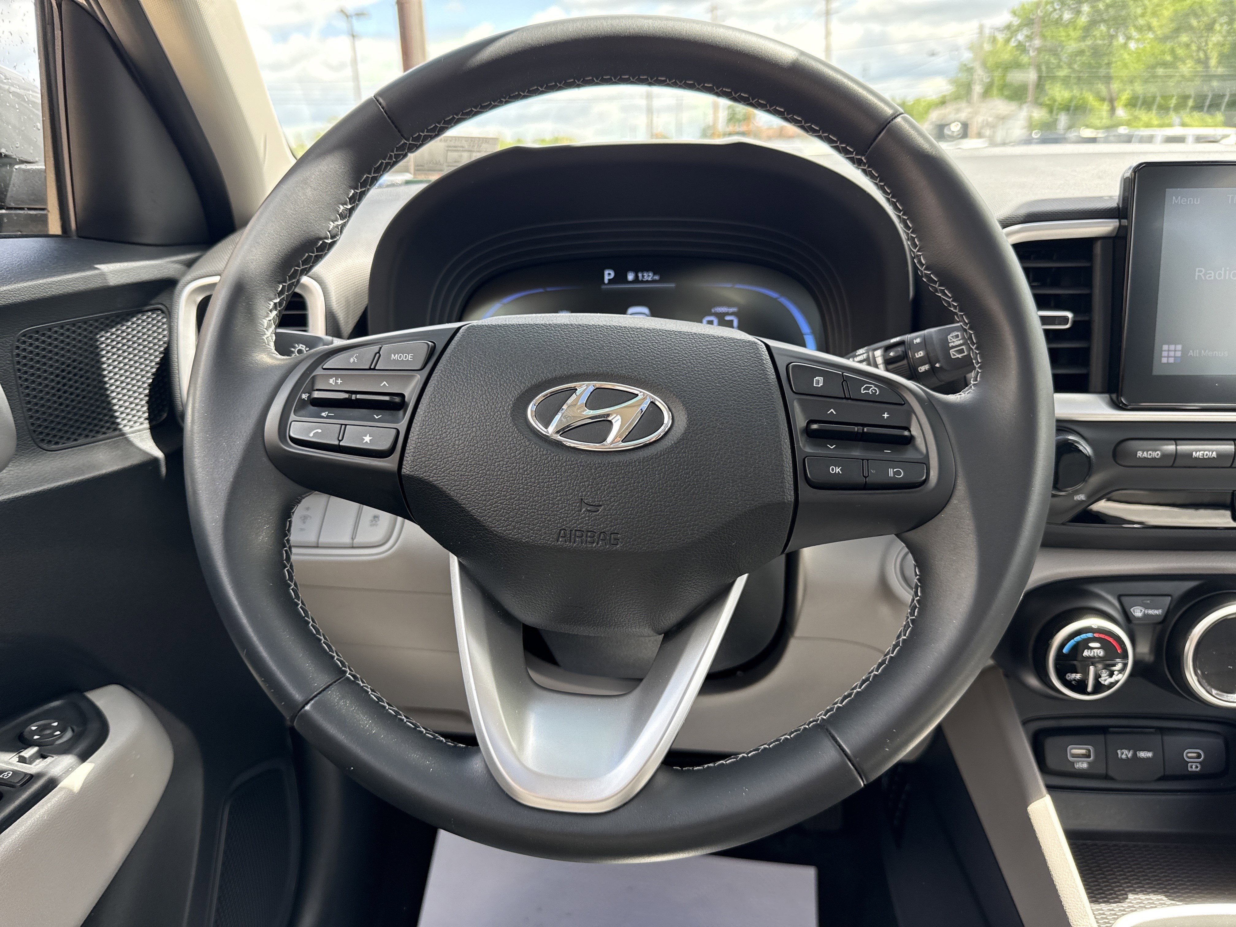 2025 Hyundai Venue SEL