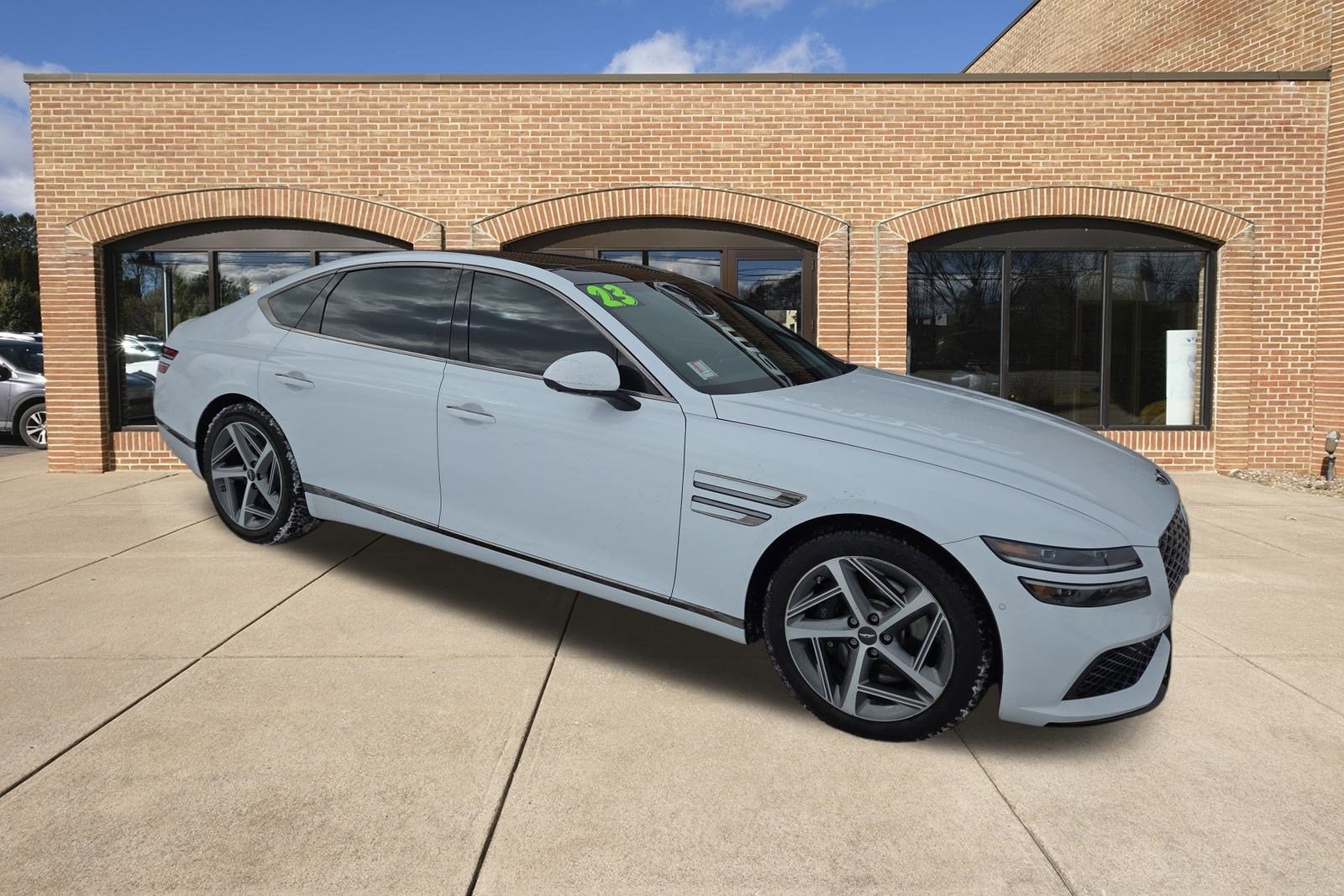 2023 Genesis G80 2.5T