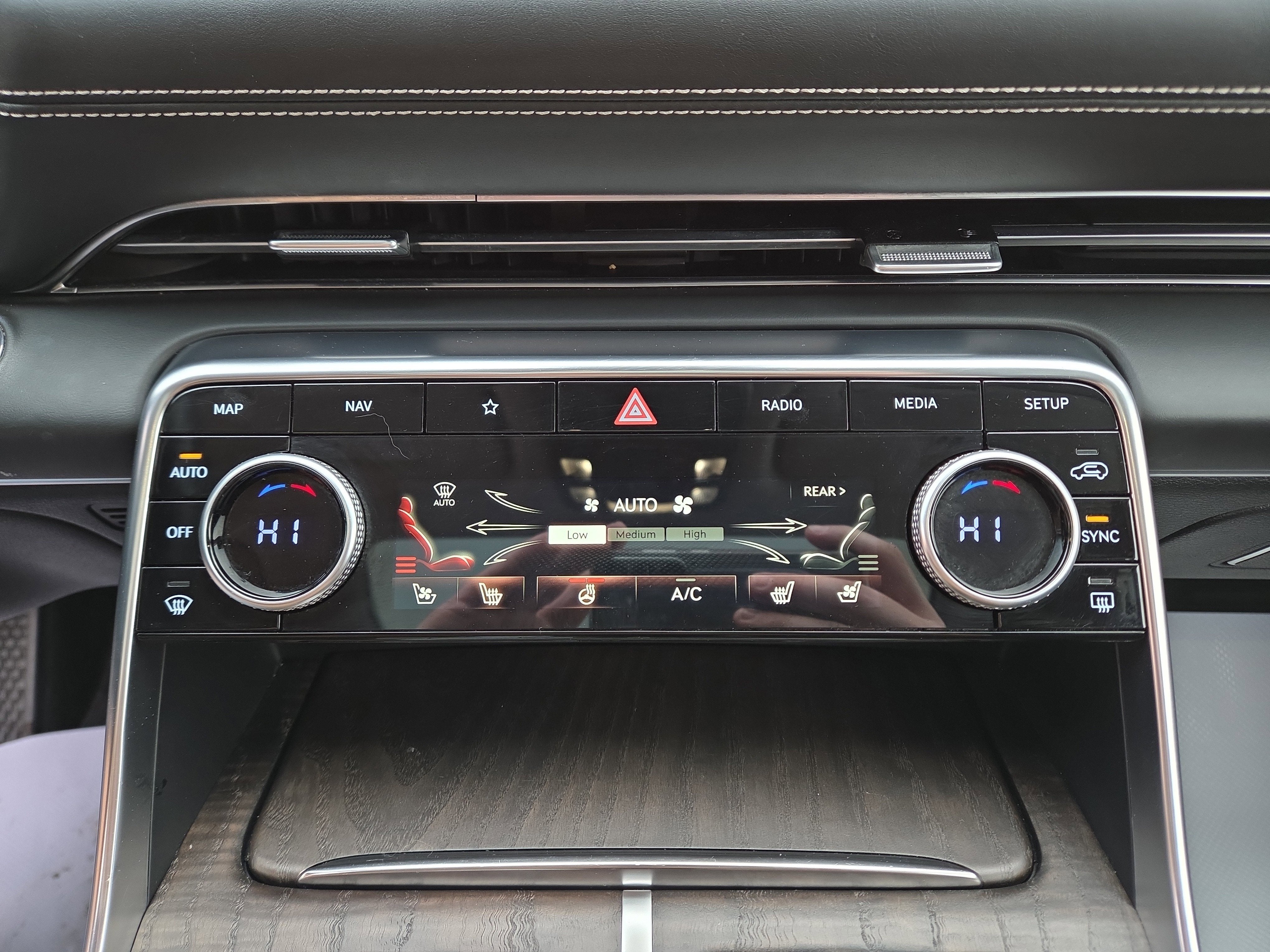 2024 Genesis GV80 3.5T