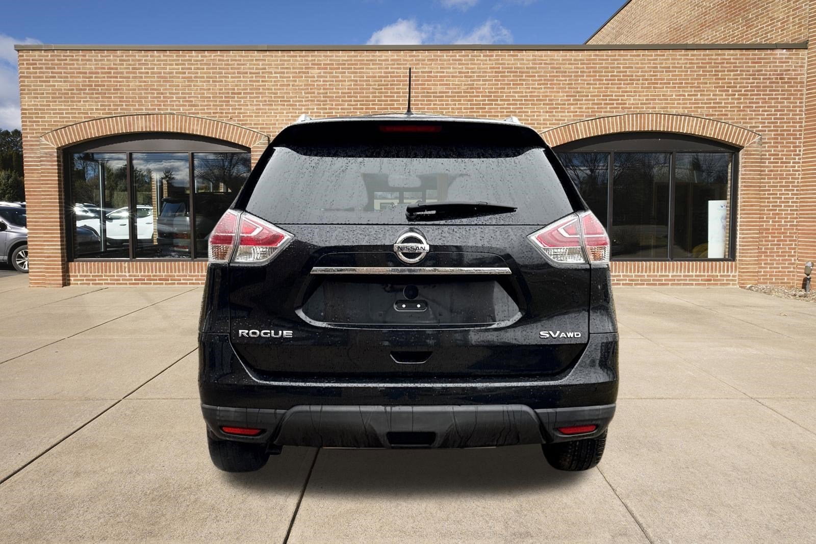 2016 Nissan Rogue SV
