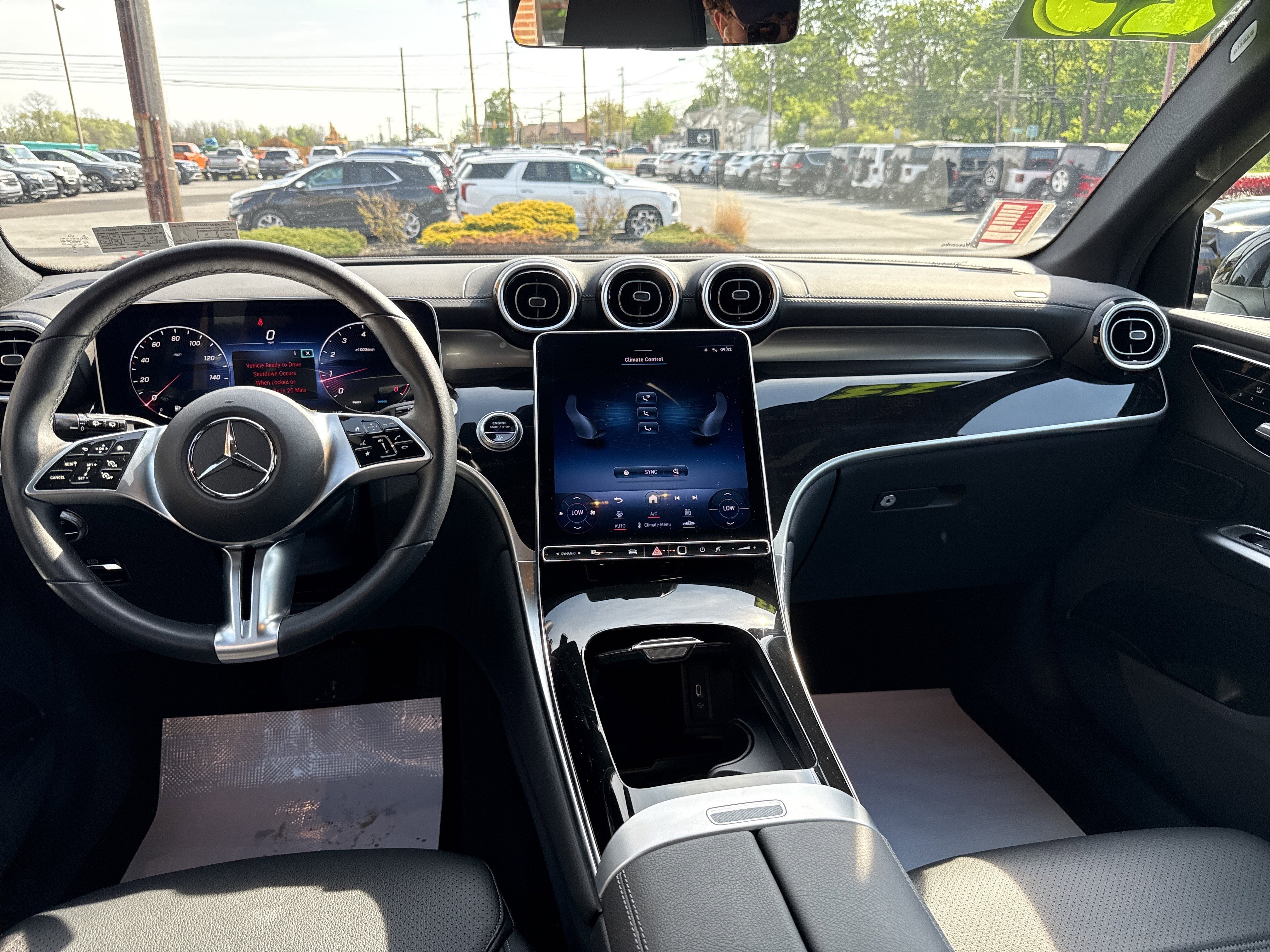 2023 Mercedes-Benz GLC GLC 300