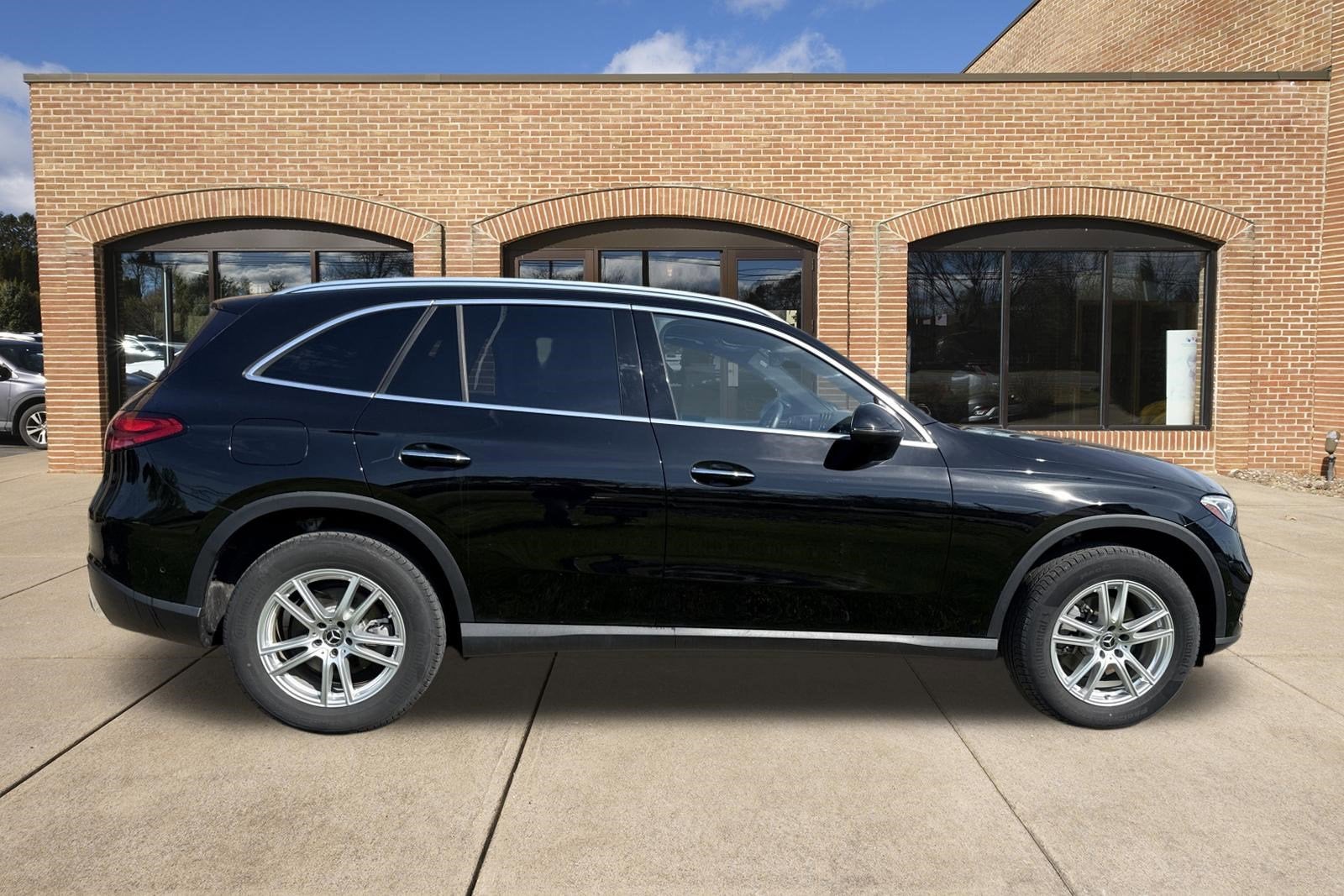 2023 Mercedes-Benz GLC GLC 300