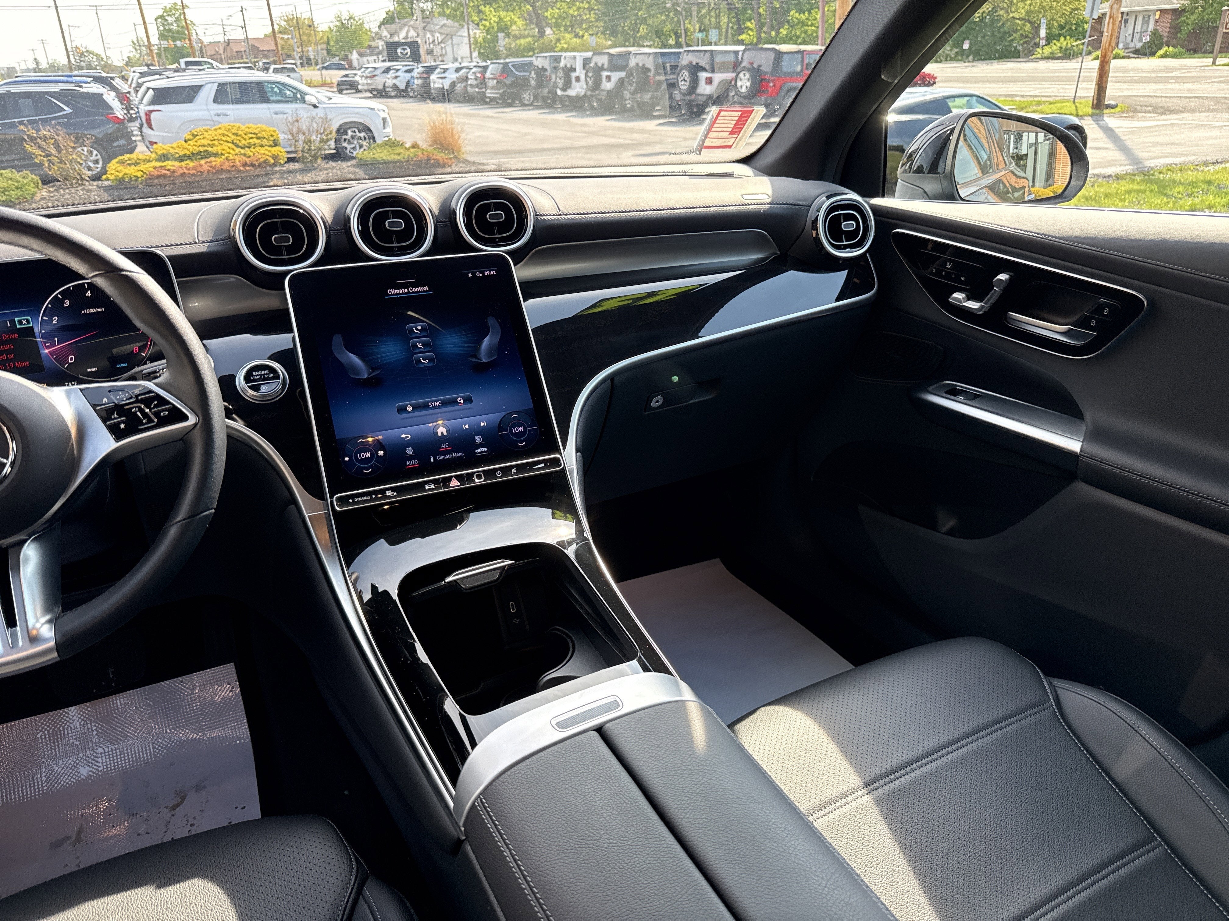 2023 Mercedes-Benz GLC GLC 300