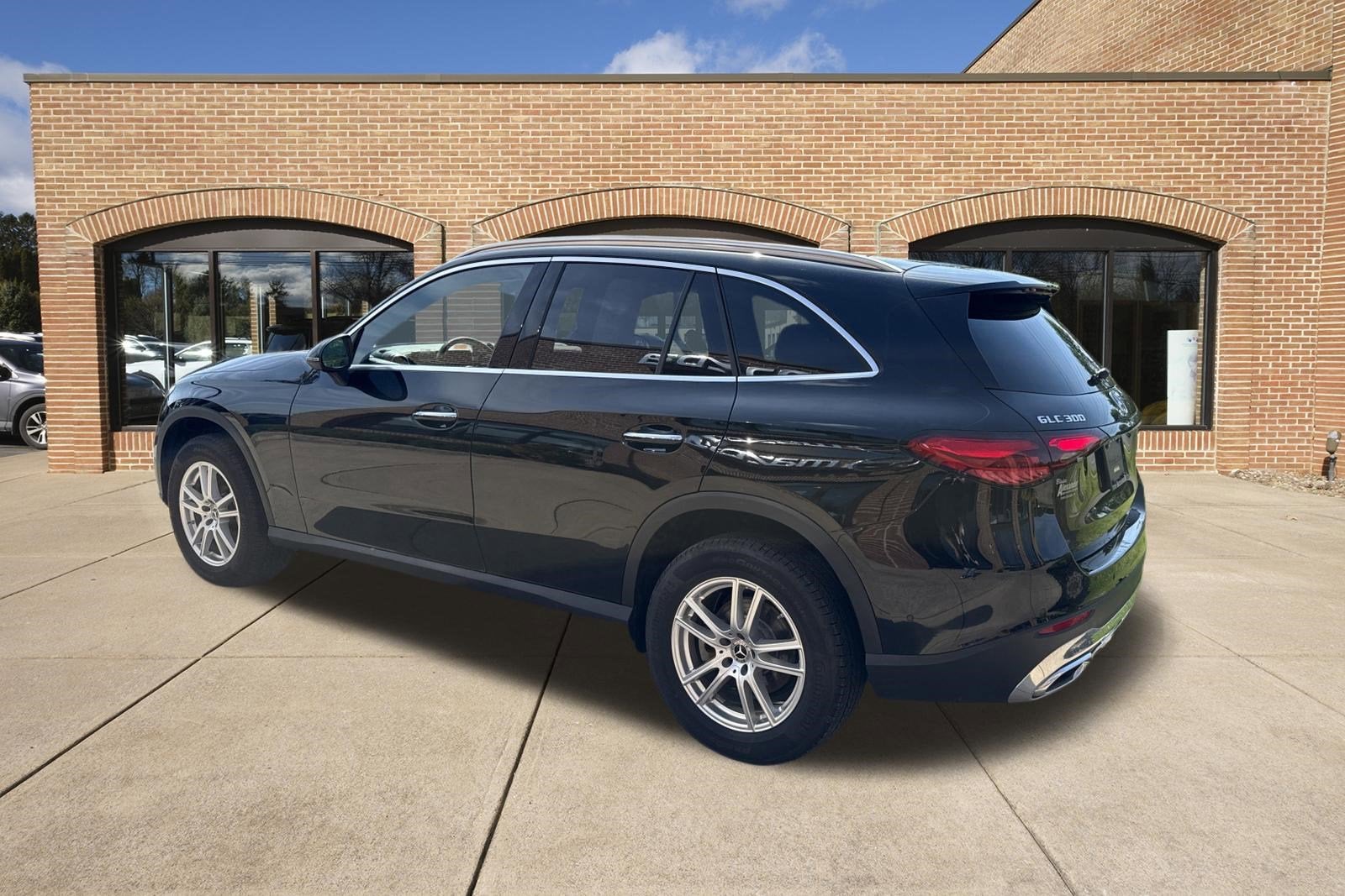2023 Mercedes-Benz GLC GLC 300