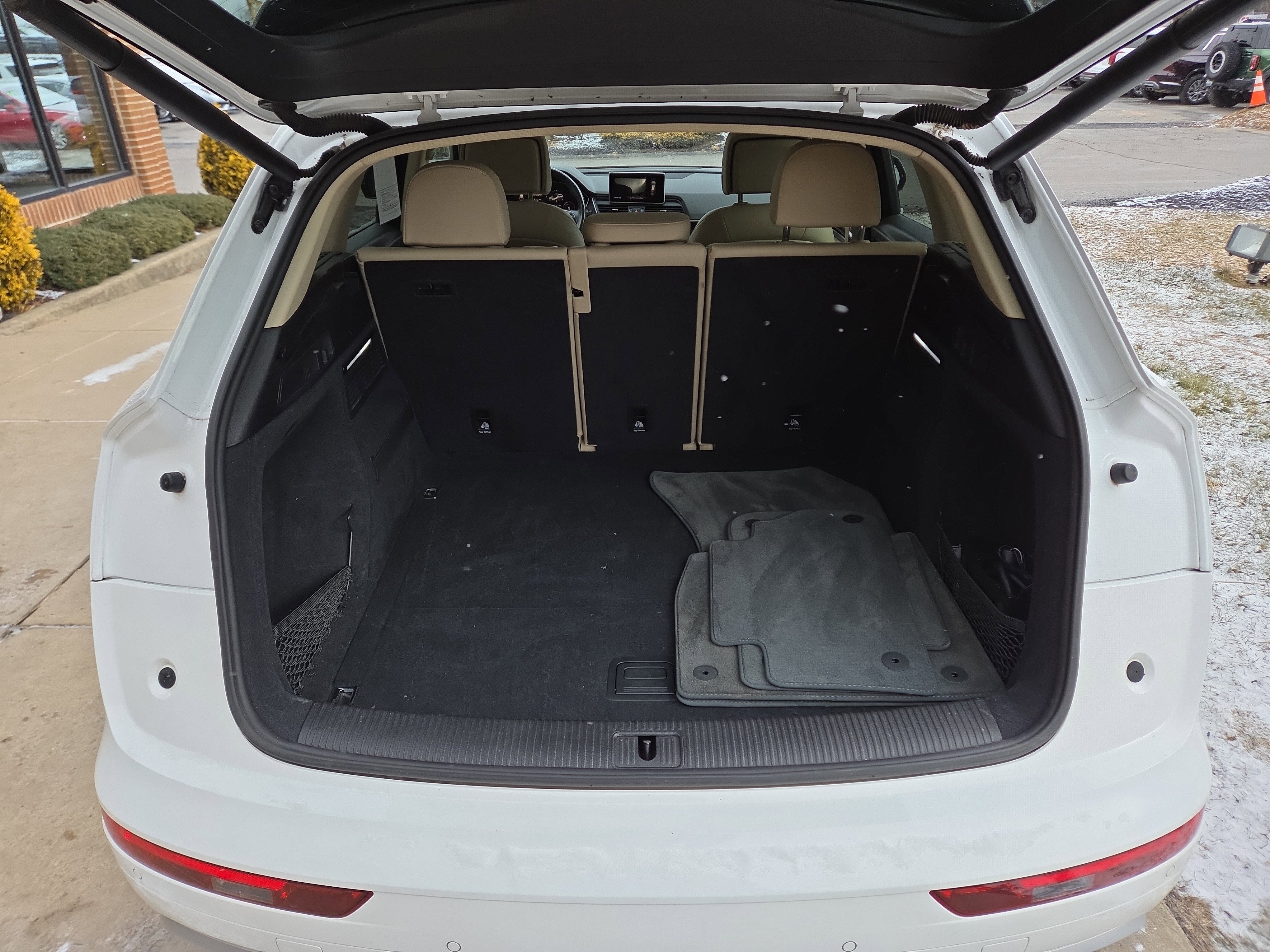 2018 Audi Q5 Premium Plus