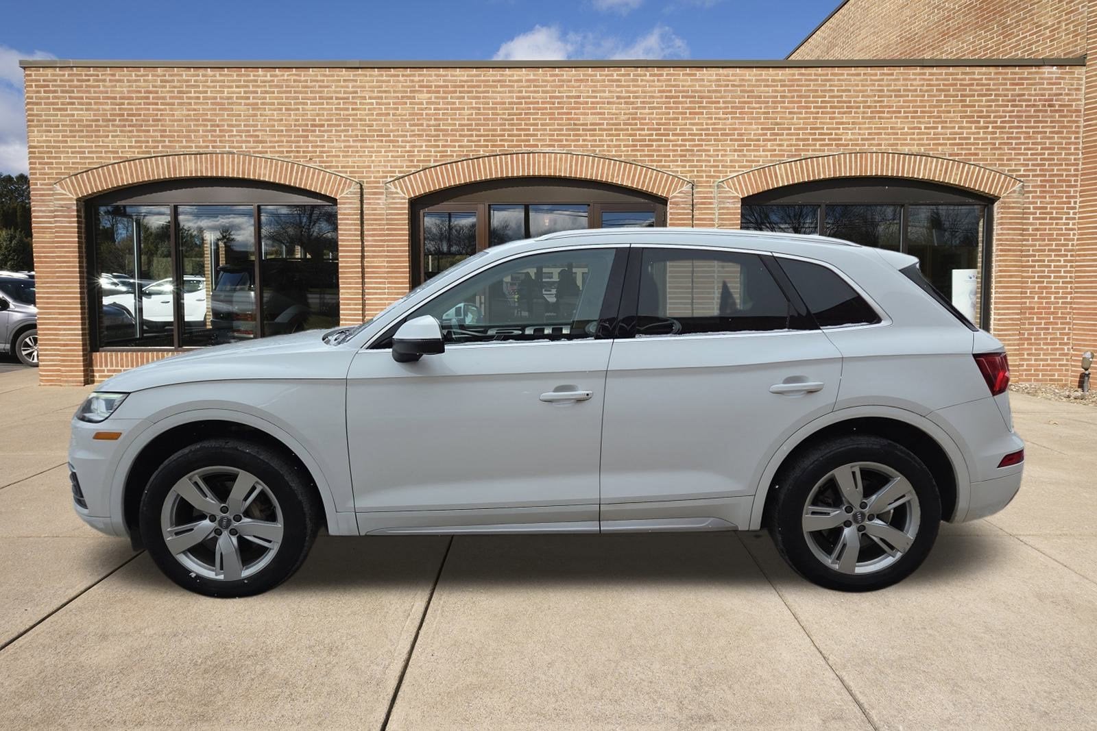 2018 Audi Q5 Premium Plus