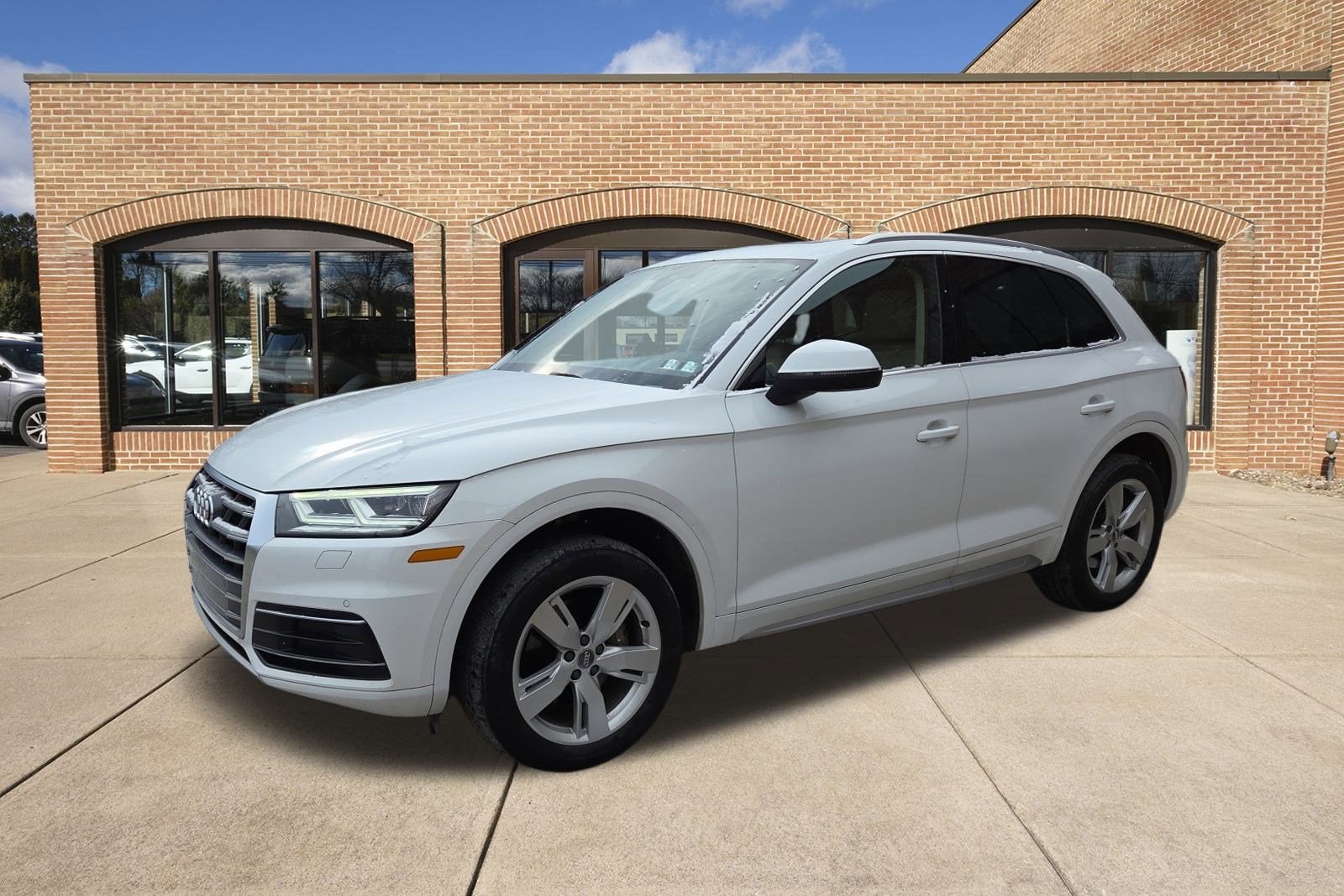 2018 Audi Q5 Premium Plus