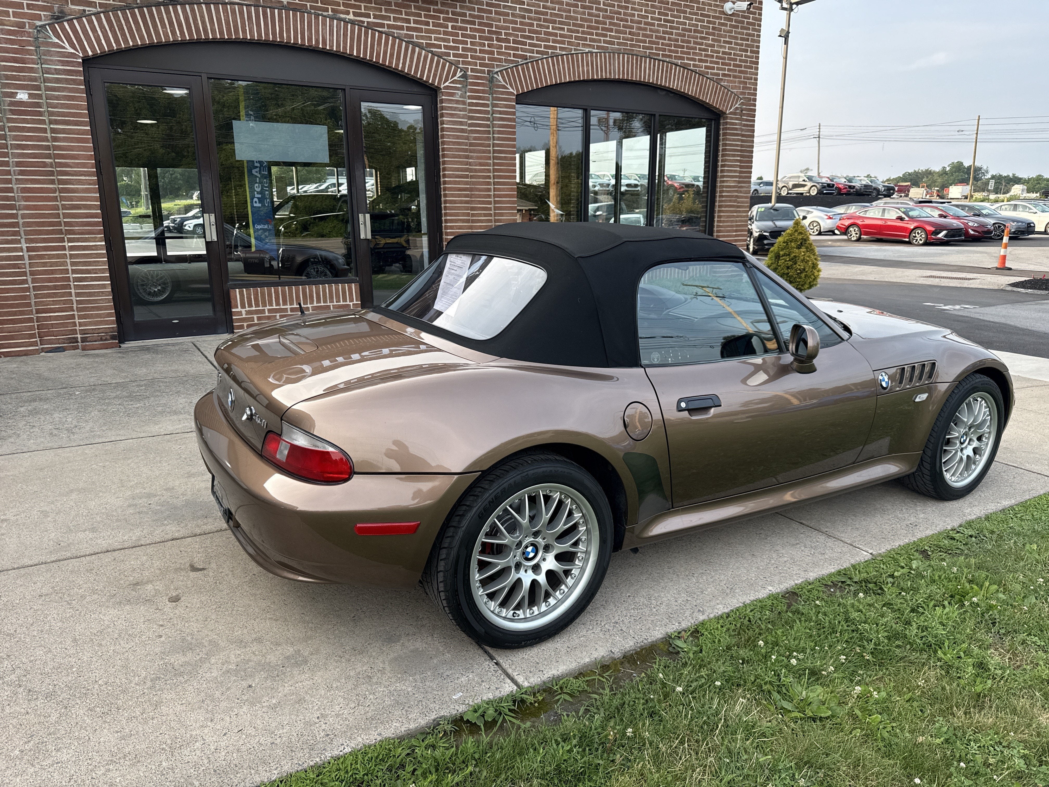 2001 BMW Z3 3.0i