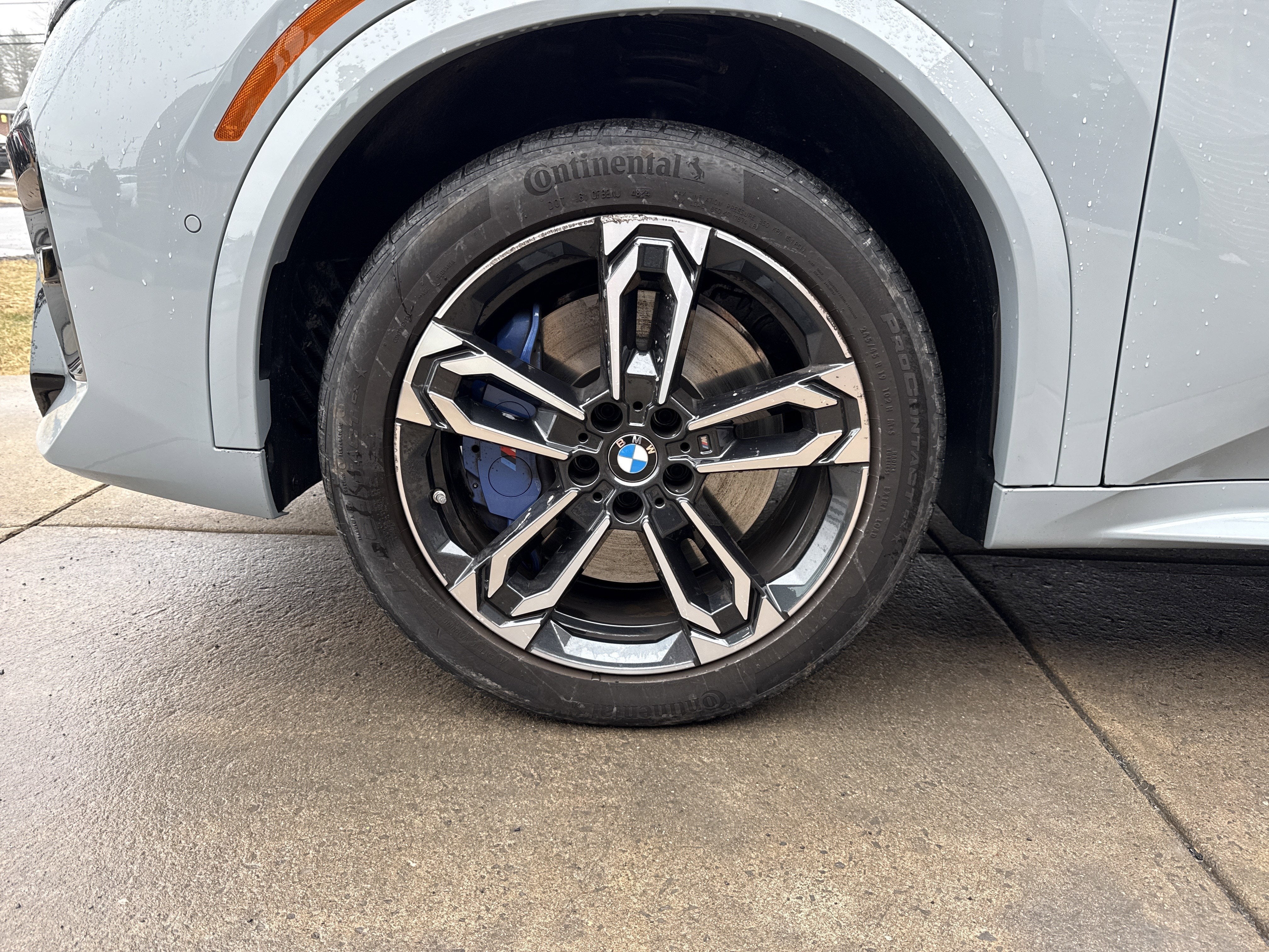 2025 BMW X2 xDrive28i