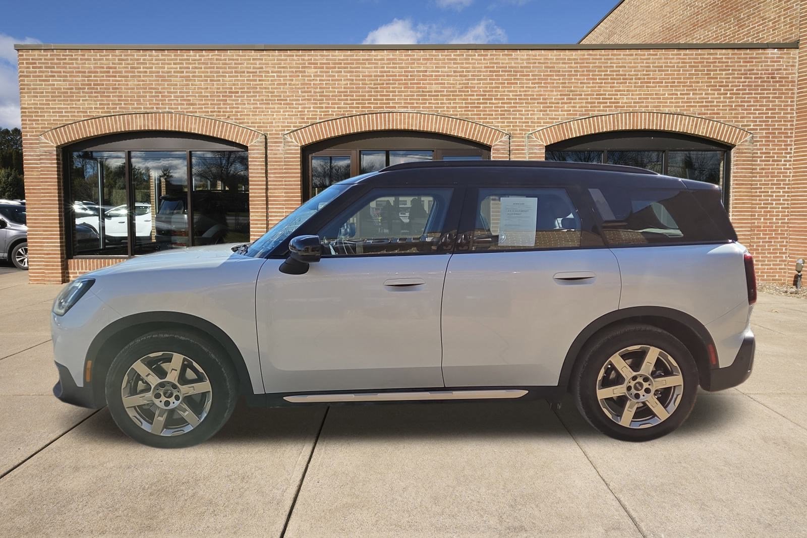 2025 MINI Countryman S