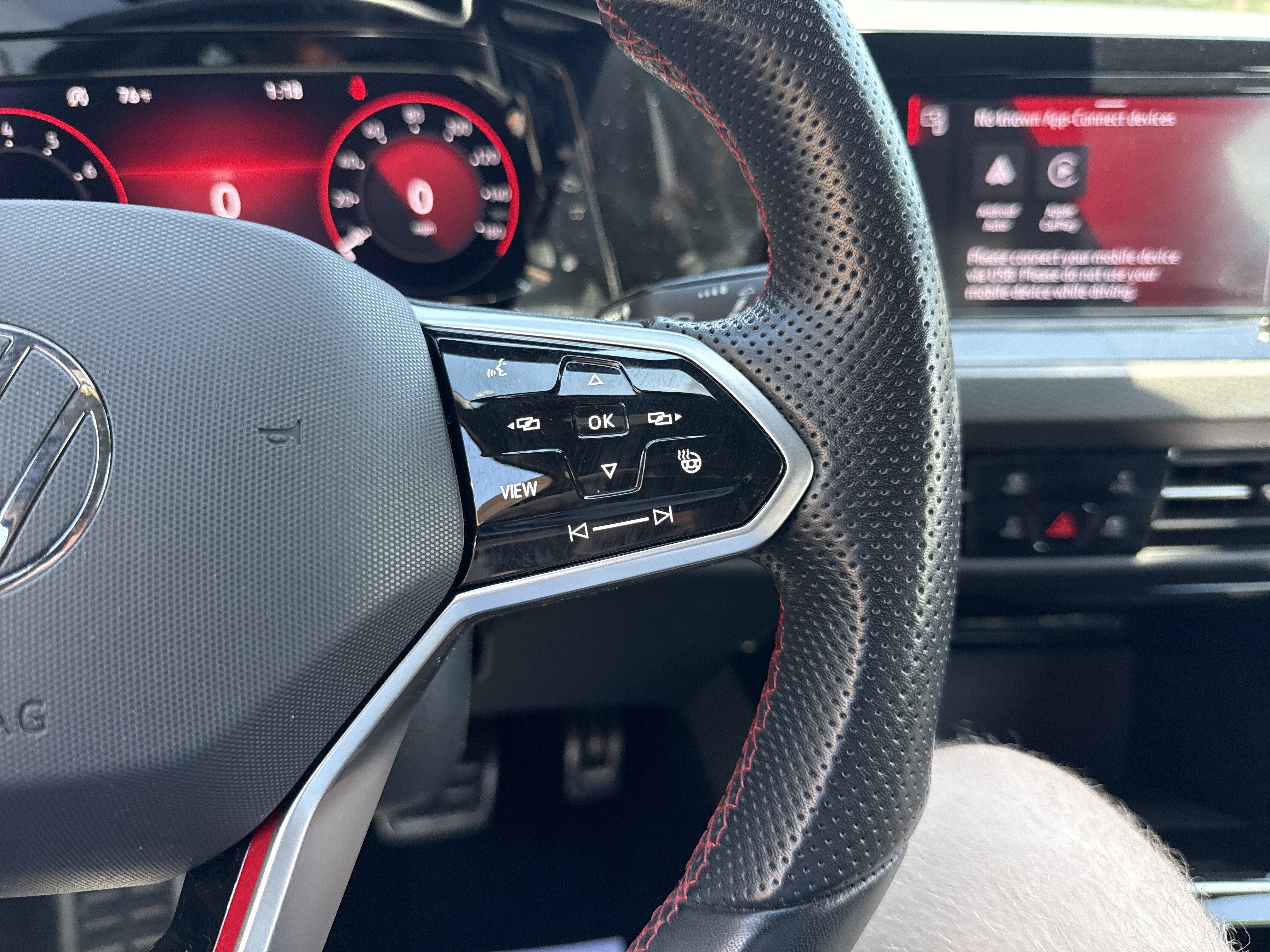 2024 Volkswagen Golf GTI S
