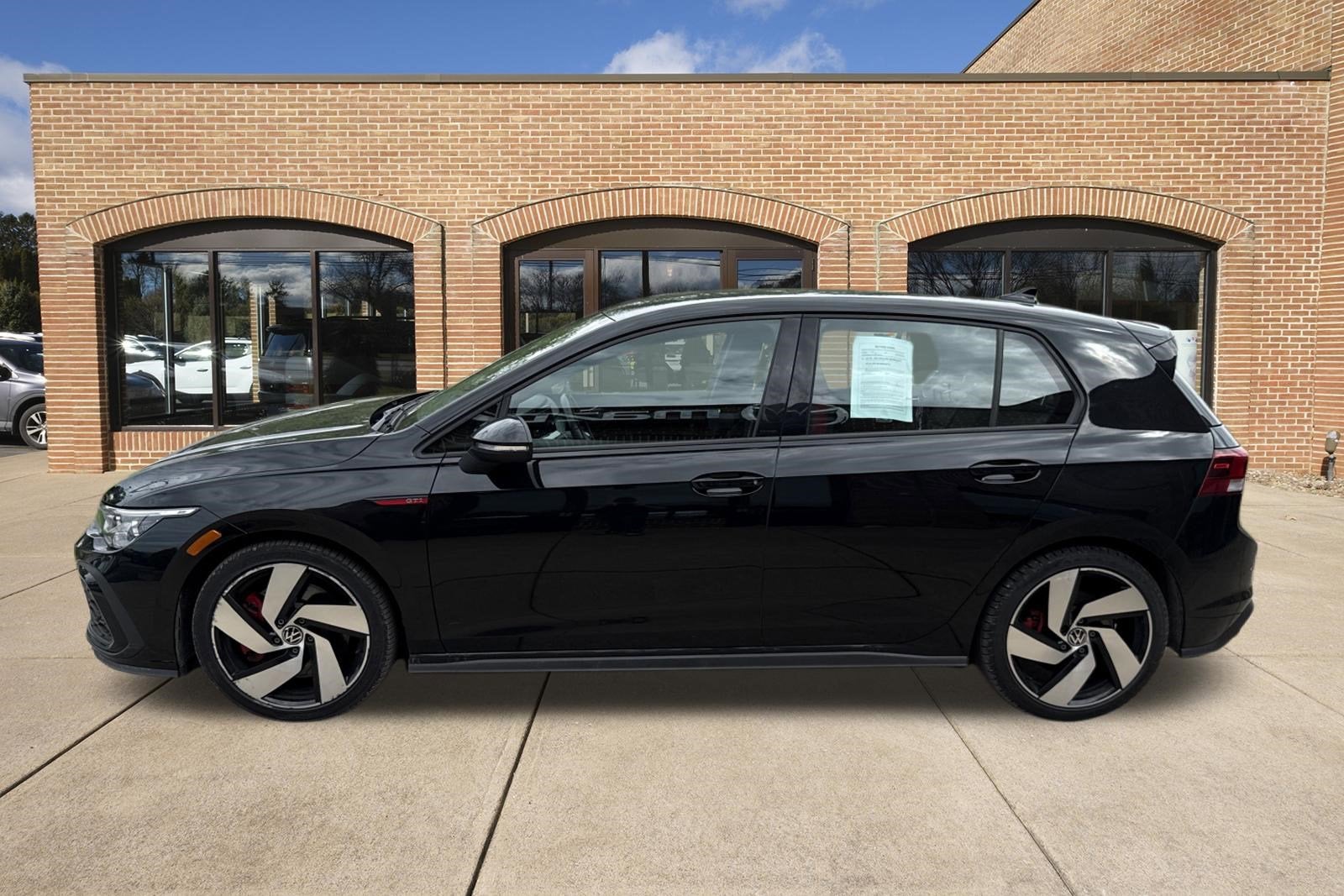 2024 Volkswagen Golf GTI S