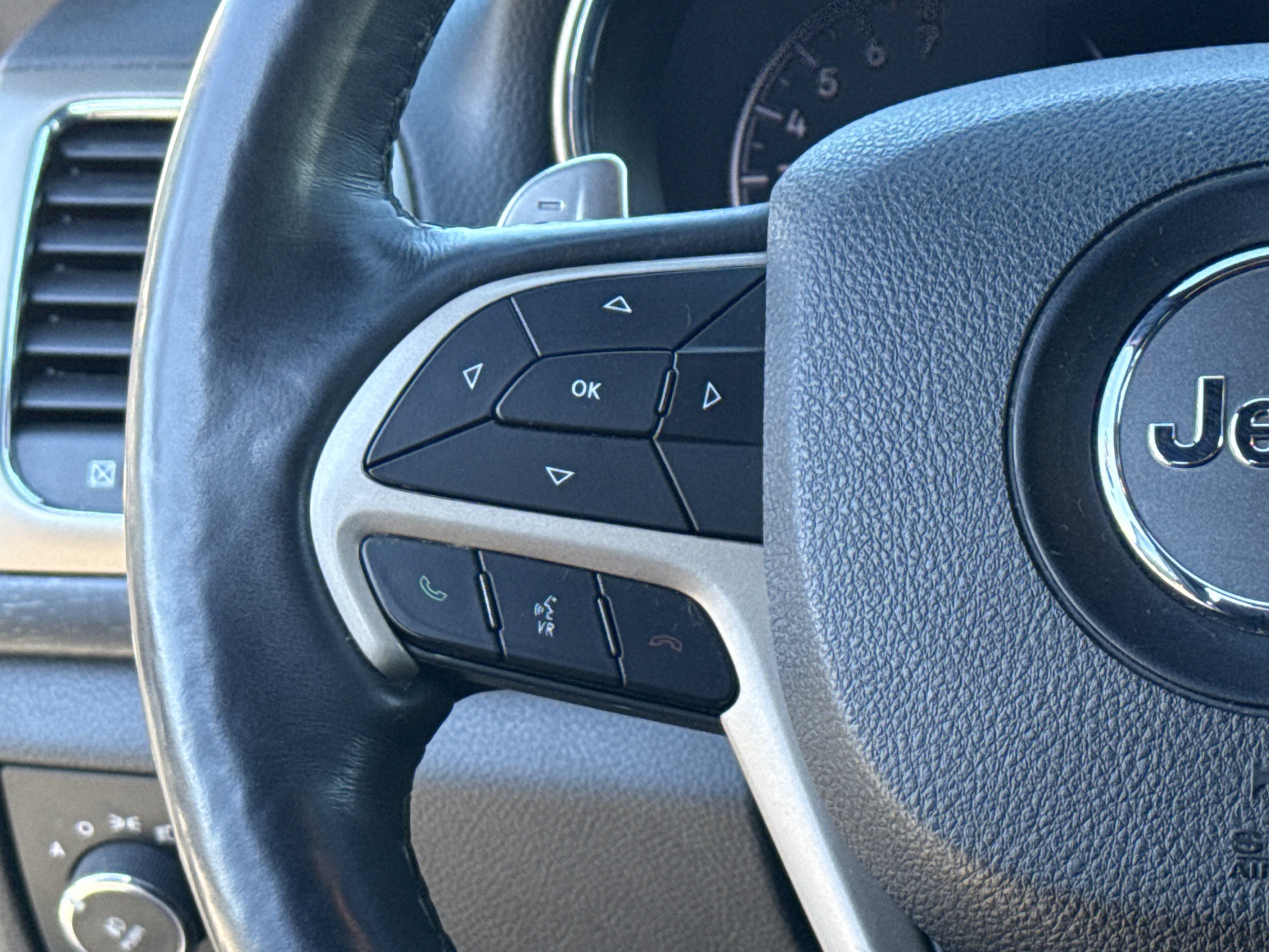 2017 Jeep Grand Cherokee Laredo