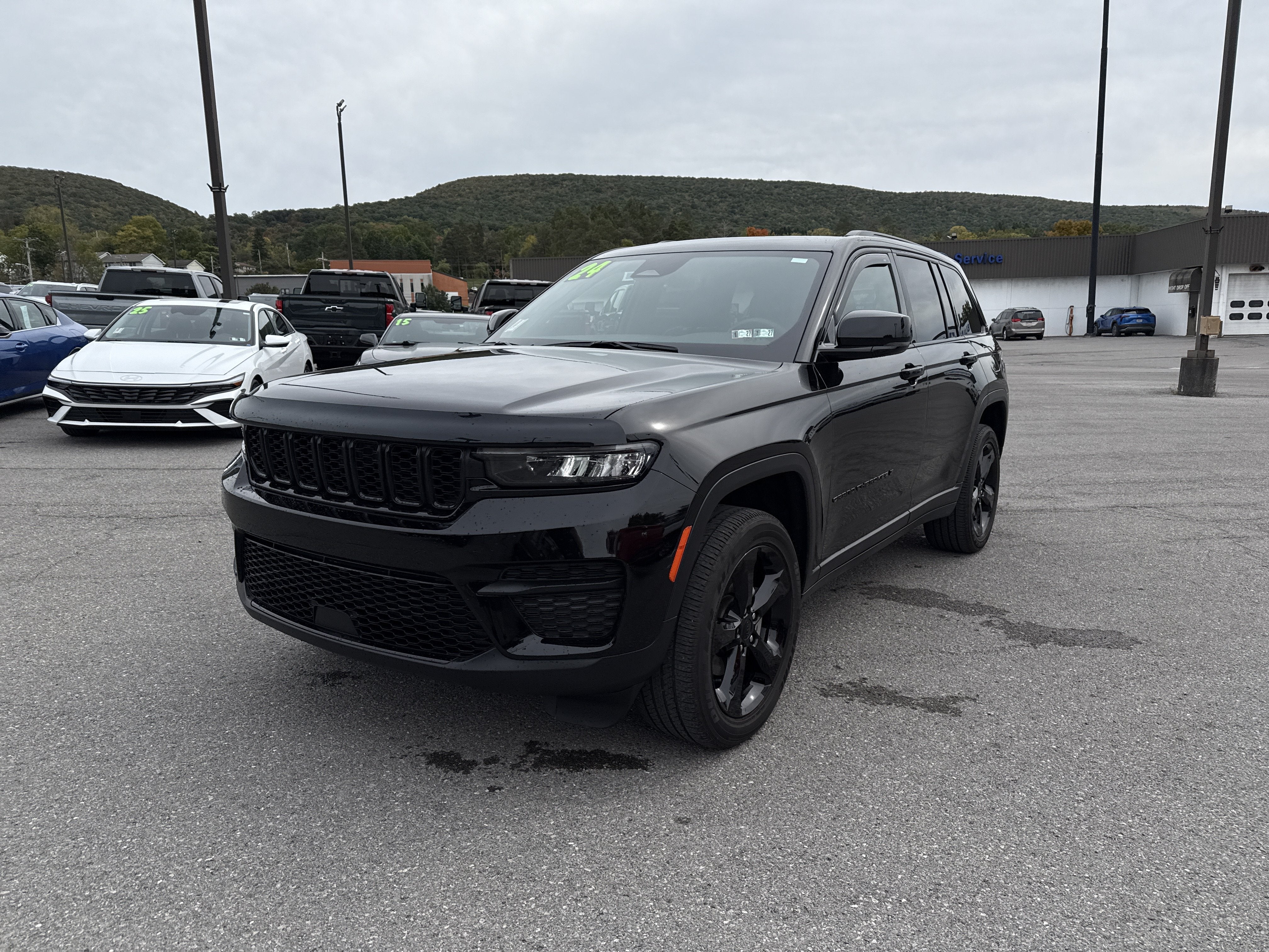 2024 Jeep Grand Cherokee Altitude