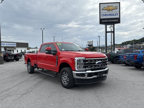 2023 Ford Super Duty F-350 SRW LARIAT